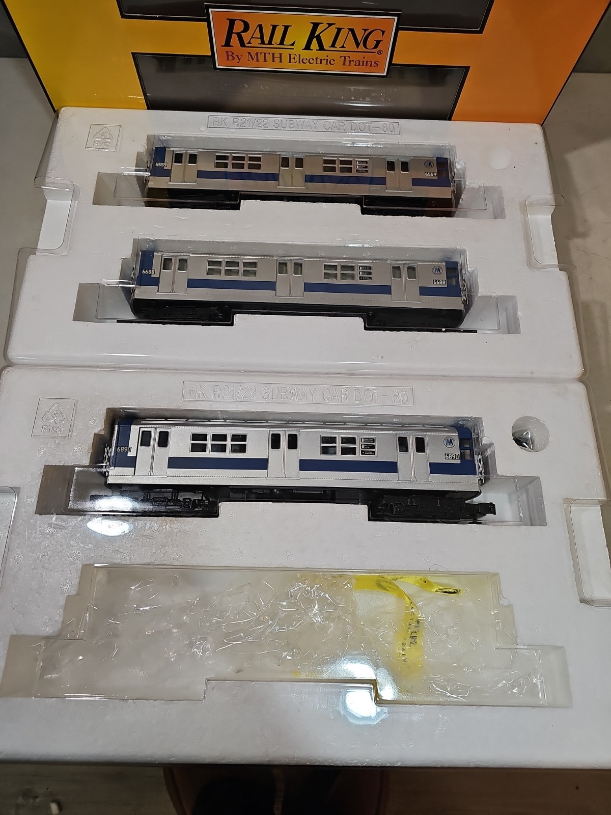 MTH Rail-King O Gauge R-17 NYC Metropolitan 3-Car Subway Set W/Proto Sound MINT!