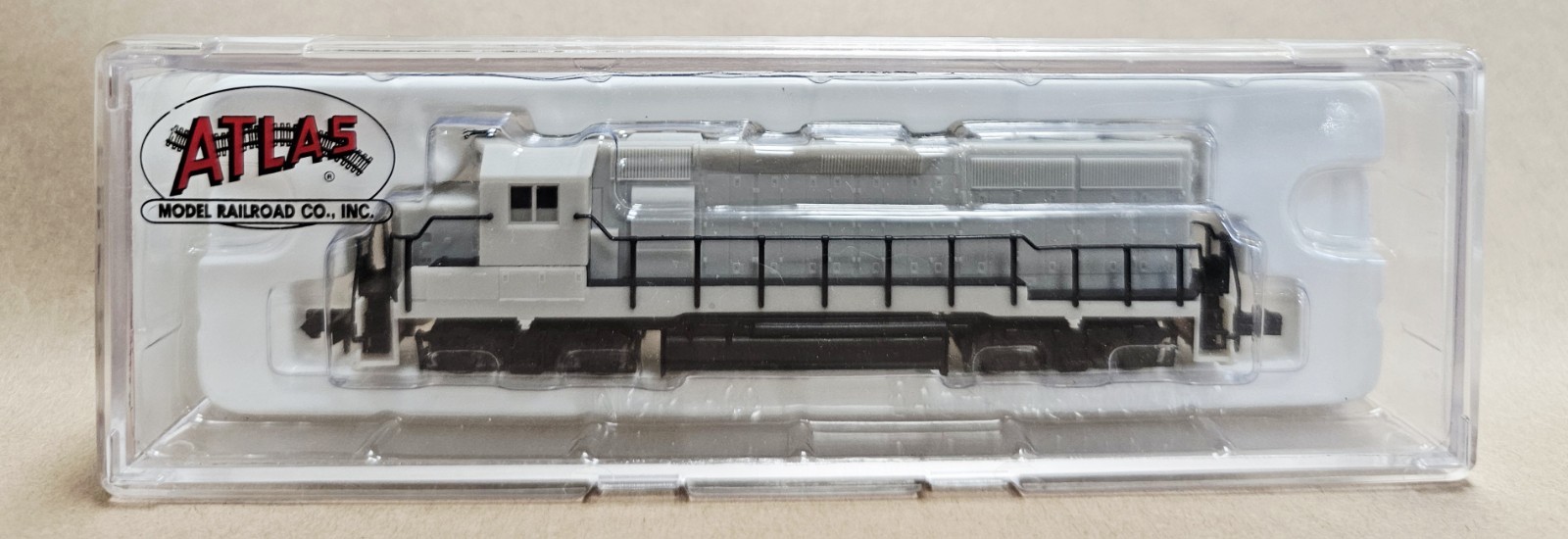 N Scale ATLAS 48601 Undecorated GP40-2 Locomotive / NEW
