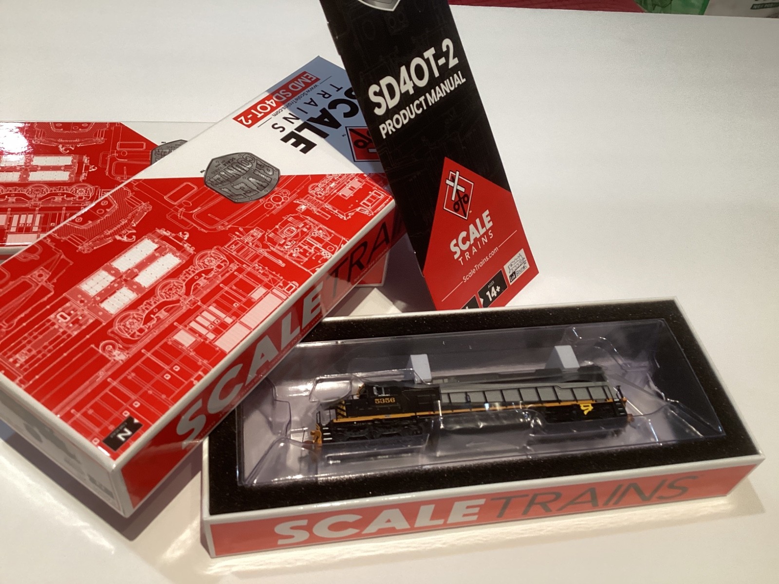 ScaleTrains N EMD SD40T-2 Rio Grande D&RGW #5356 DCC/Sound SXT39593 NEW