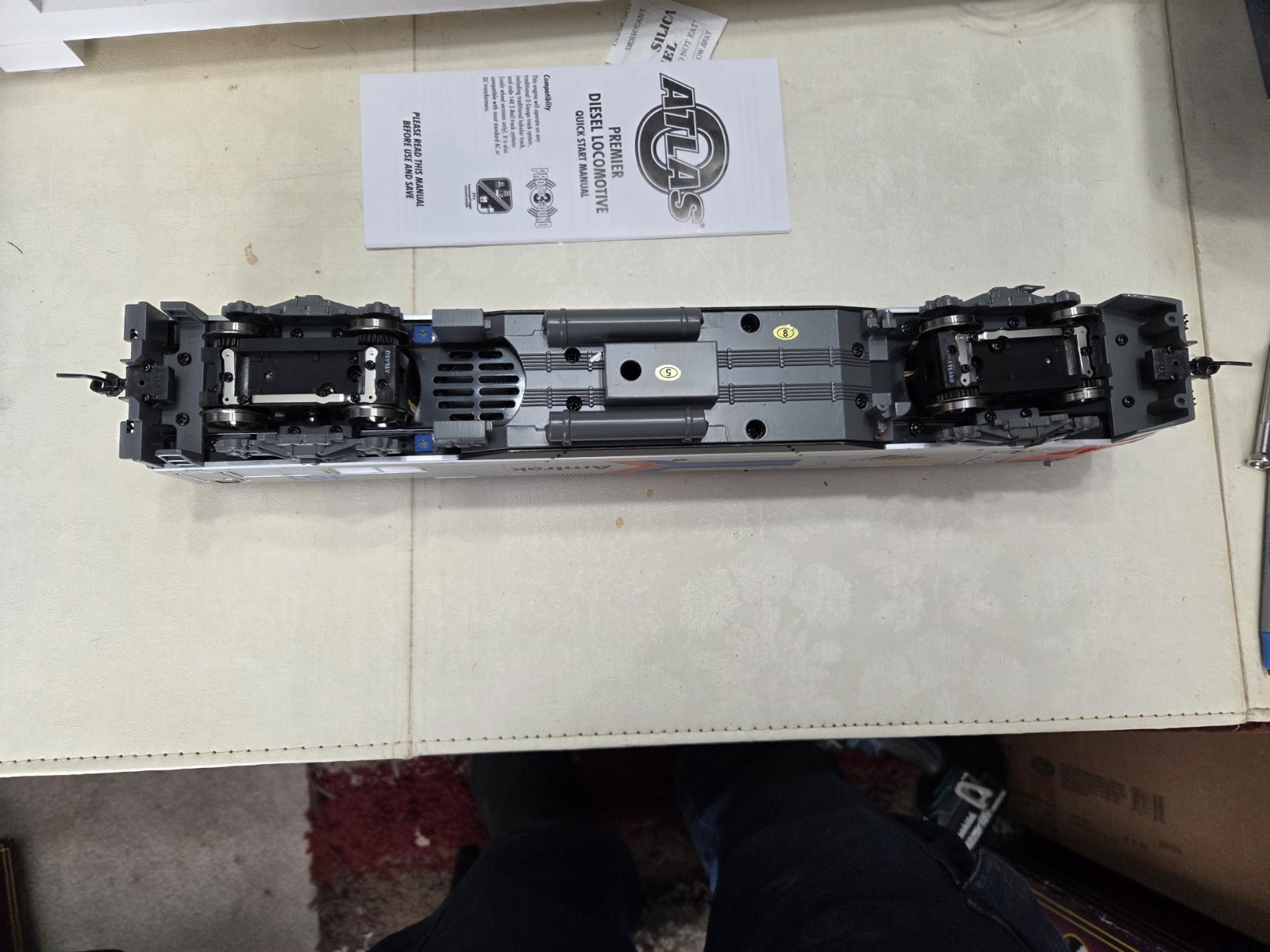Atlas Premier Genesis P42 2-Rail Amtrak Phase I Proto Sounds 3