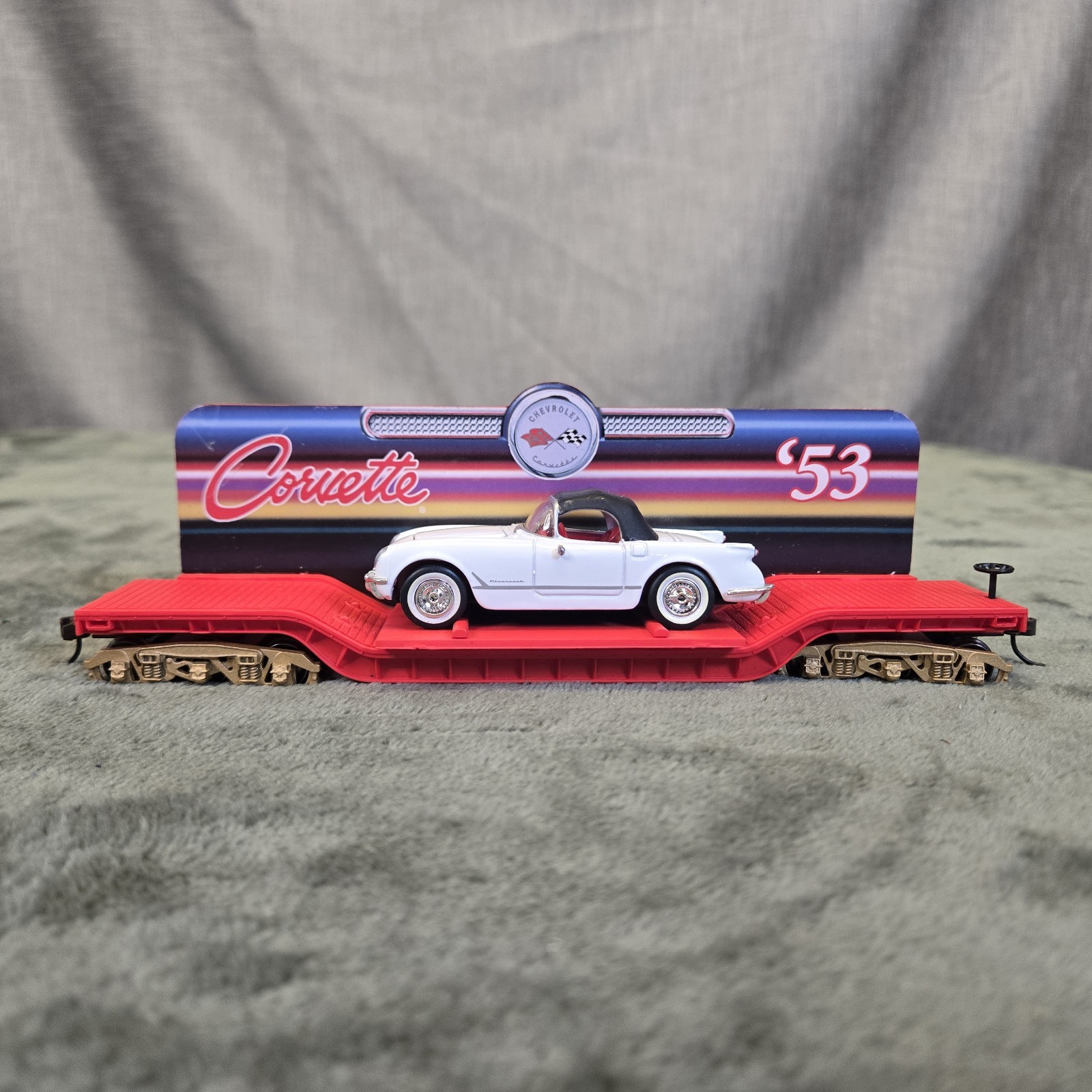 Hawthorne Bachman RARE HO Corvette 50th Anniversary Train Engine #1 & 2 + 2 Cars