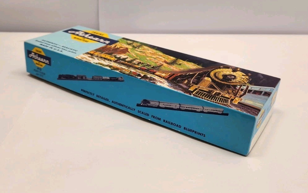 ATHEARN HO GEU30C Norfolk Southern 8000 POWERED DIESEL LOCOMOTIVE NOS B21