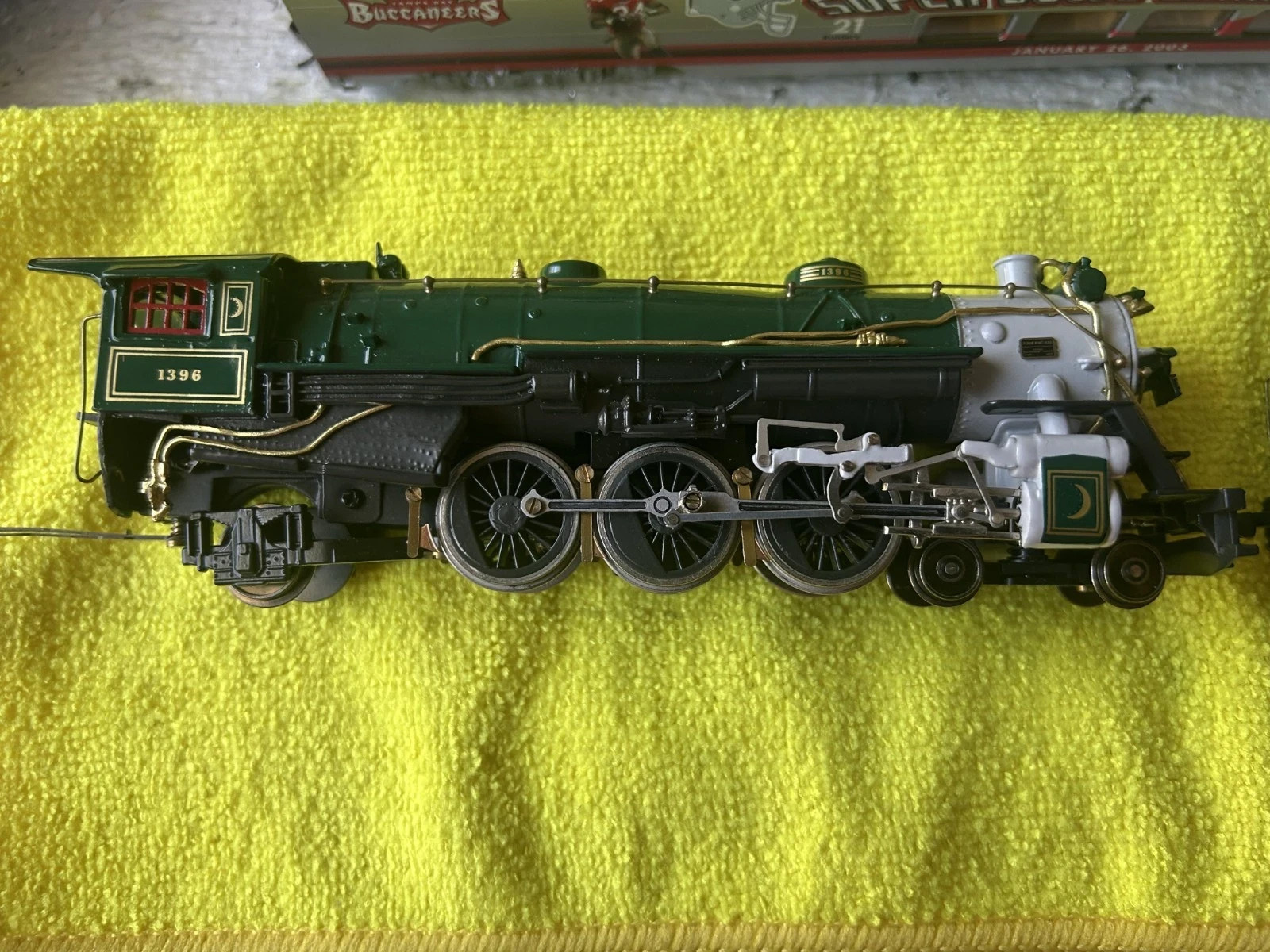 HO Southern Crescent Limited #1396 Steam Locomotive & Case Franklin Mint NIB2