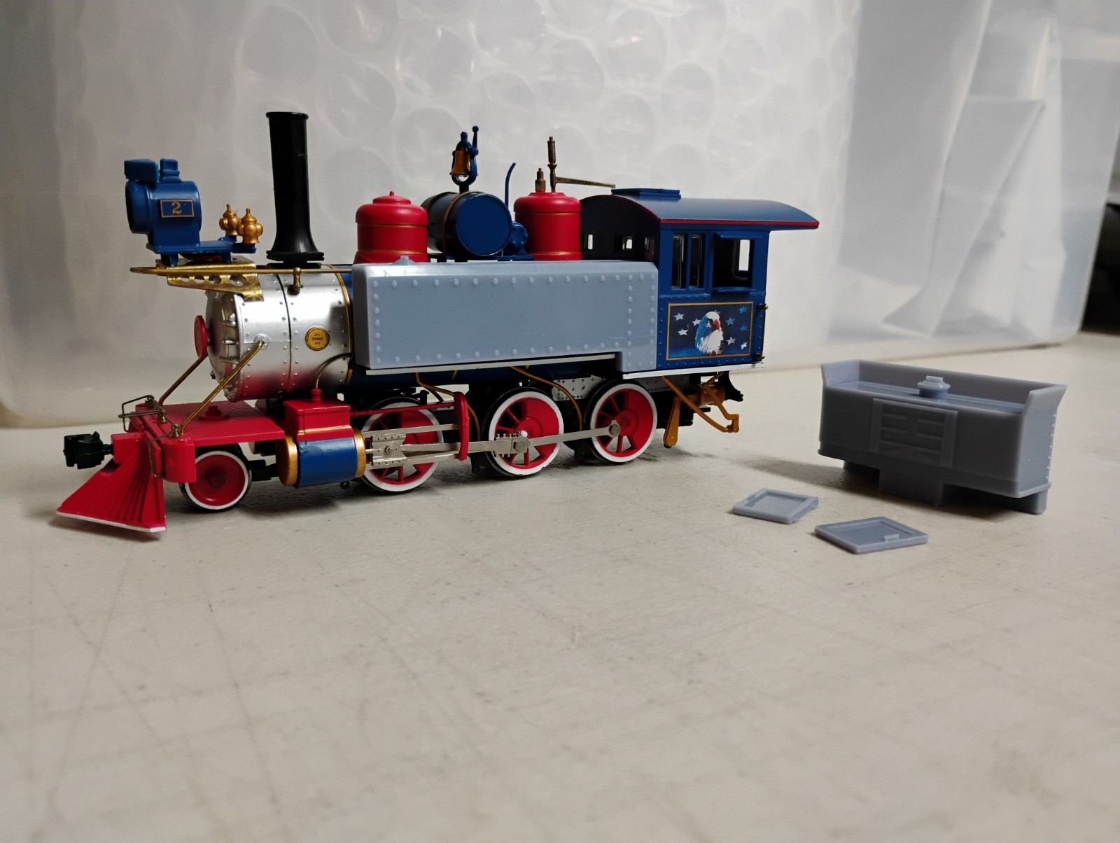 On30 LONG SIDE TANKS, BUNKER, CAB DOORS for Bachmann Mogul 2-6-0. RESIN 3D Print