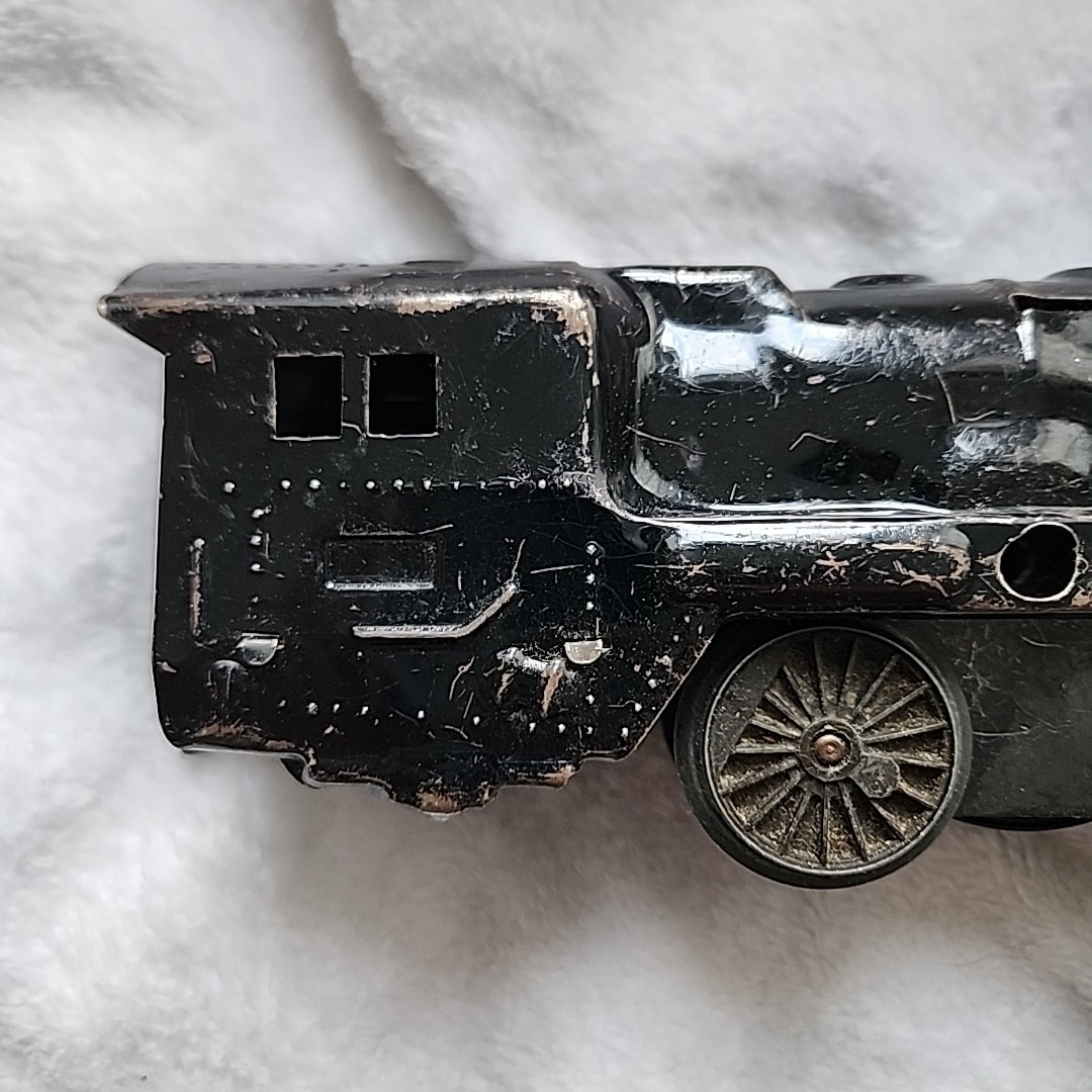 MARX WINDUP ENGINE O GAUGE LOCOMOTIVE 1950’s & NYC TENDER CAR *AS IS*