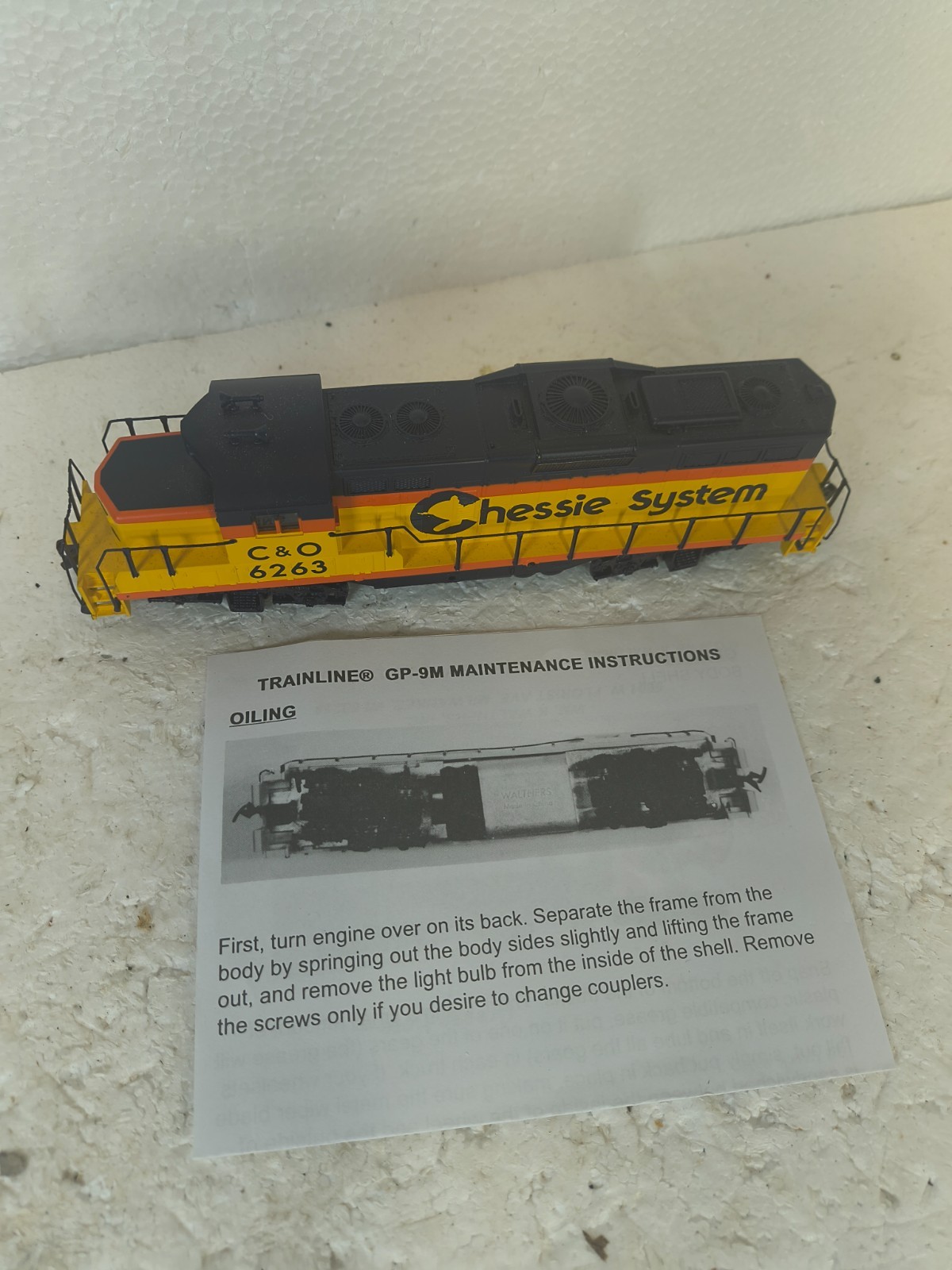 Walters Trainline HO Scale Chessie Systems C&O 6263 GP9M Locomotive 931-5100 LN
