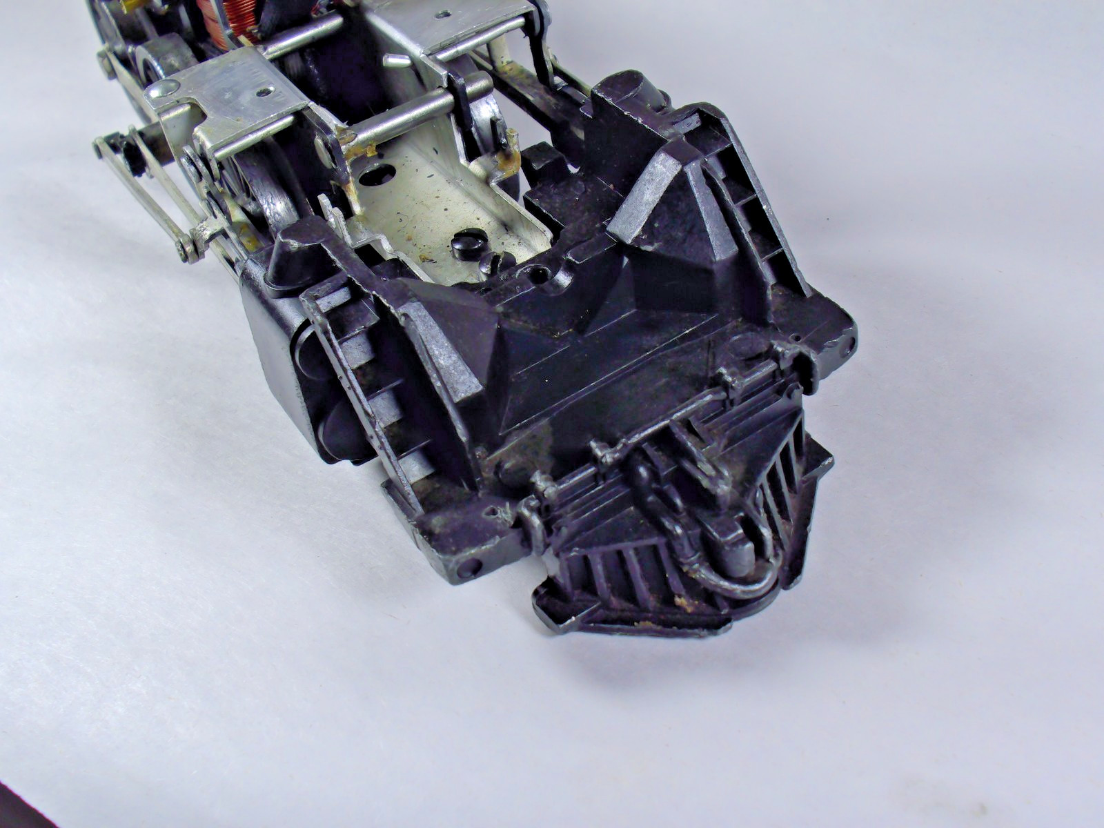 Lionel Vintage Original 2056 Steam Loco, motor chassis with rods and steam chest