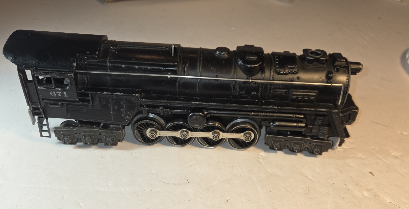 Lionel #671 Turbine, very good running condition