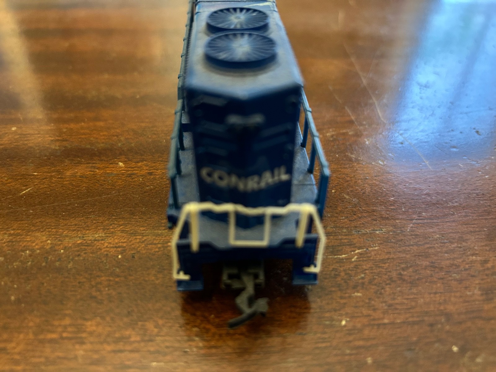 Life Like Trains ConRail GP38-2 Diesel Locomotive #7940 (DUMMY UNIT!)