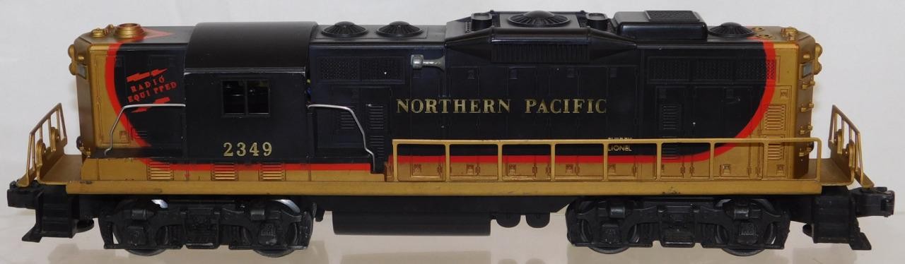 Lionel Trains 2349 Northern Pacific GP-9 wi/ horn Serviced 1959 Runs well Nice!