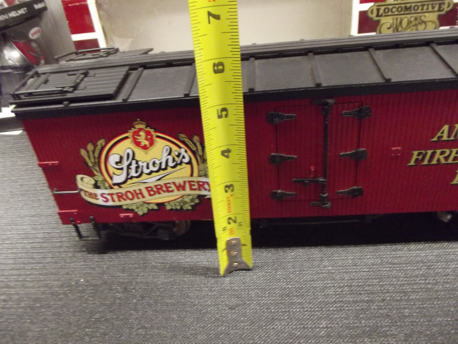 Delton Locomotive Works 4258 Strohs Brewery Beer Reefer Boxcar G Scale