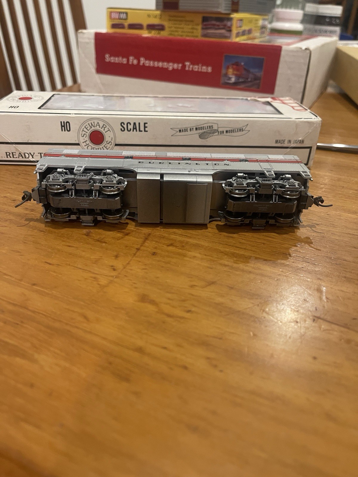 Stewart Hobbies HO Scale Burlington CB&Q Locomotive A-B Set-Vintage