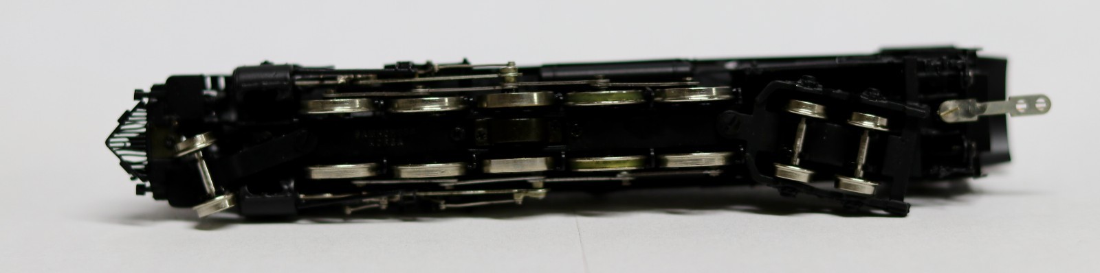 Hallmark Models N Scale Brass ATSF Santa Fe 5011 2-10-4 Factory Painted