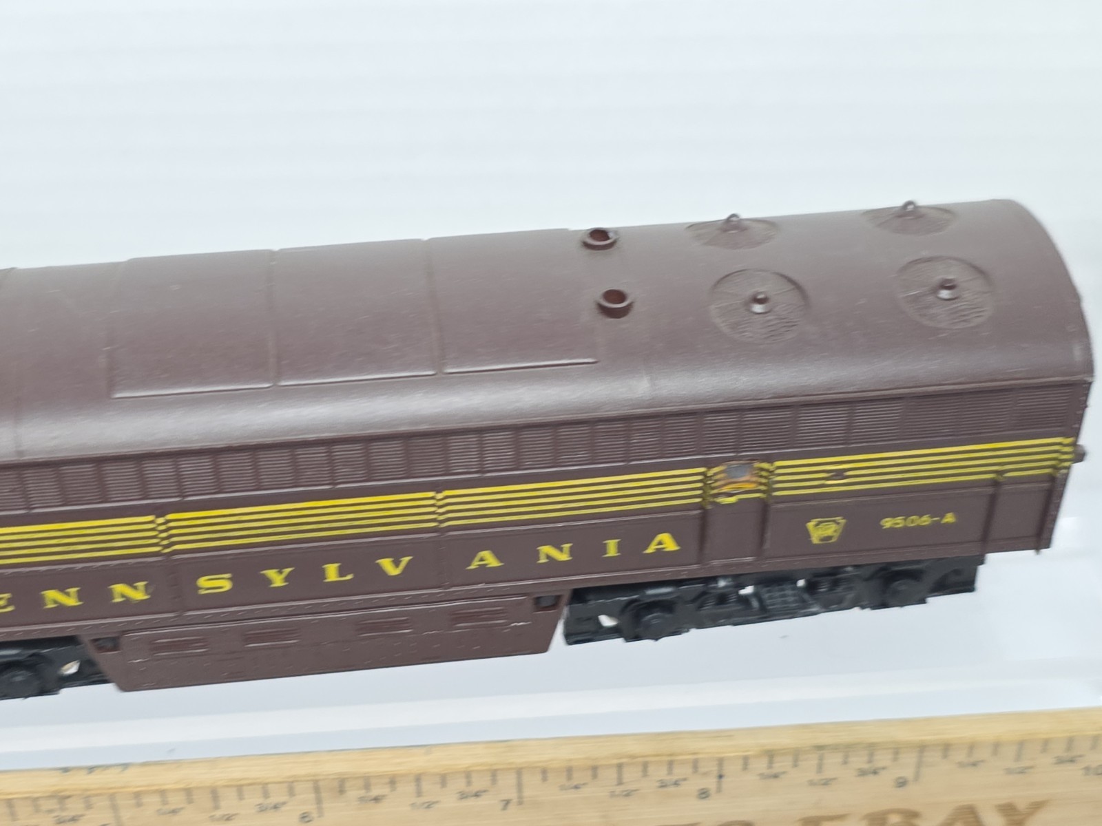 AHM HO Scale Dummy Pennsylvania PRR 9506 C-liner Diesel Loco Need Rear Coupler