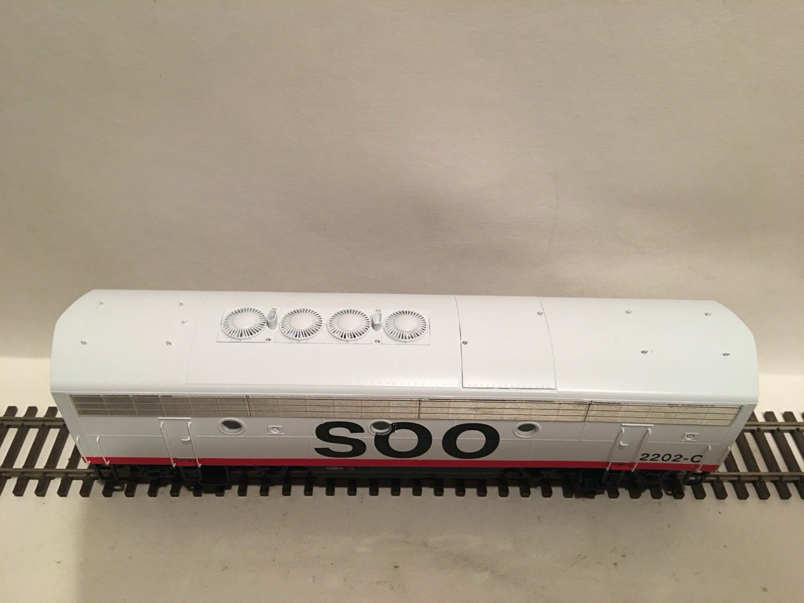 HO Intermountain 49581S-04 Soo Line EMD F7B Diesel Locomotive #2202-C DCC SOUND