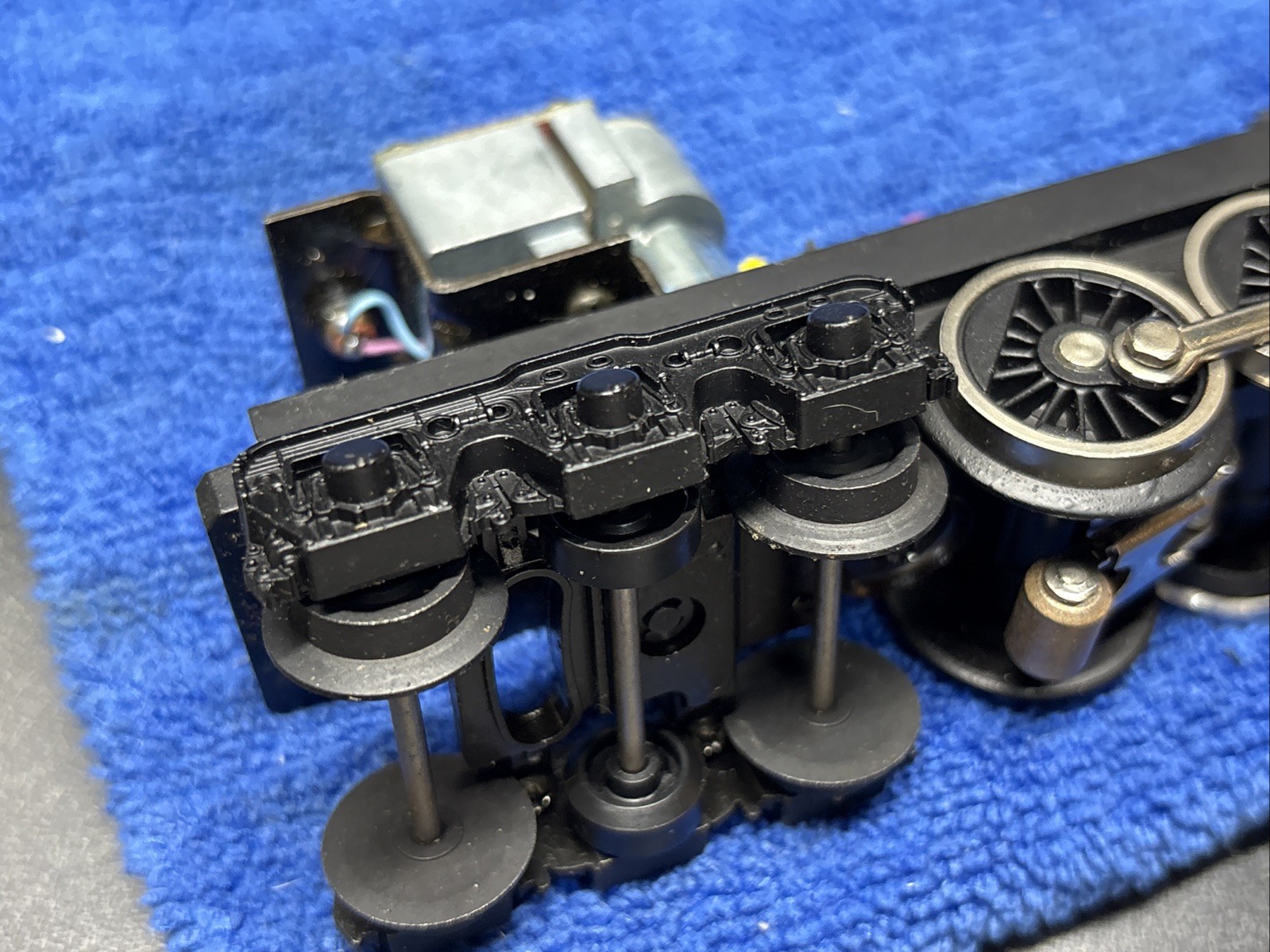 MTH RAILKING PRR STEAM TURBINE 6-8-6 STEAM ENGINE DRIVE CHASSIS FOR PARTS NOS