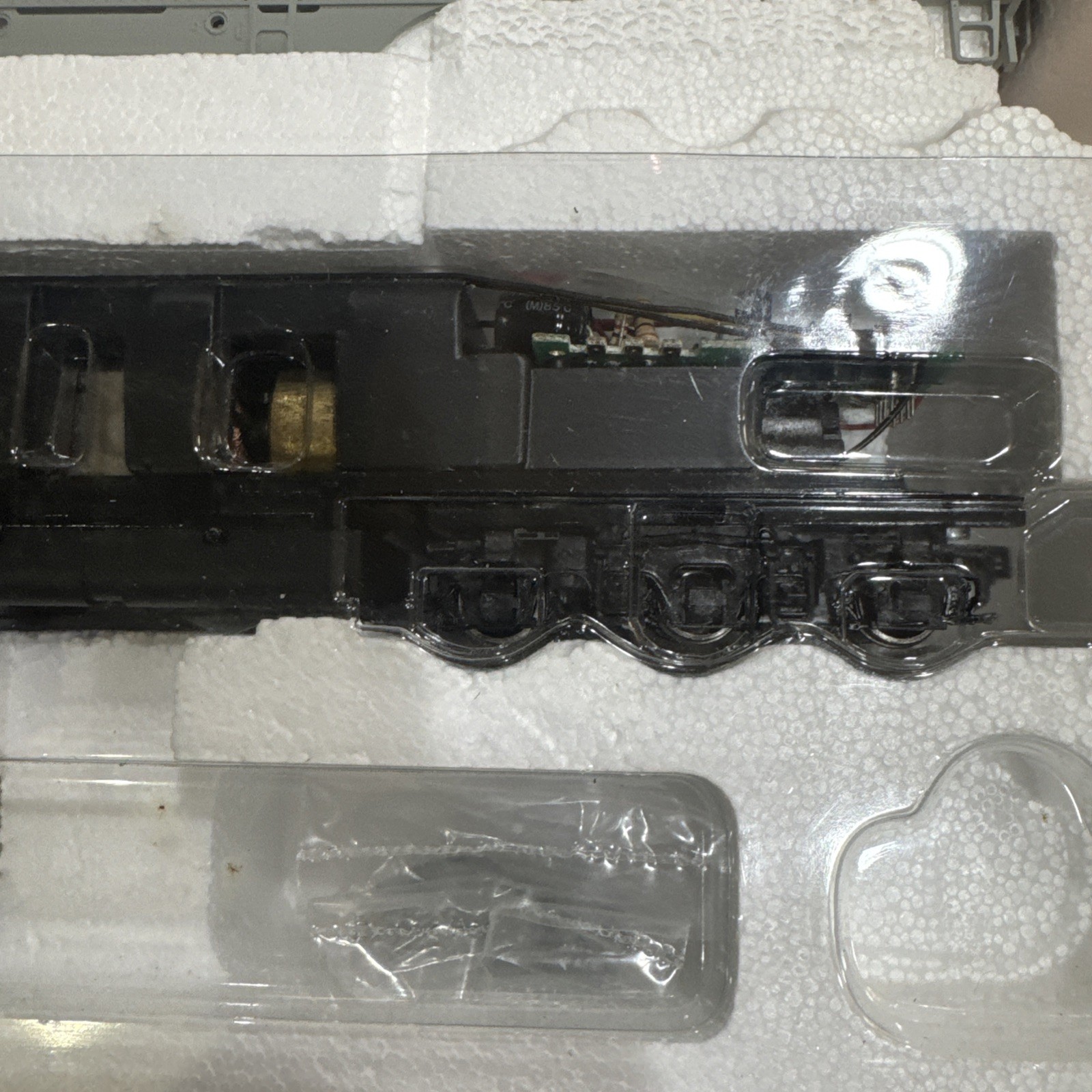 Proto 2000/Life-Like HO Scale EMD E7A Diesel Locomotive DC