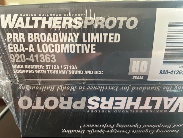 PENNSYLVANIA E8 – A/A units BROADWAY LTD DCC / TSUNAMI SOUND HO Scale NEW SEALED