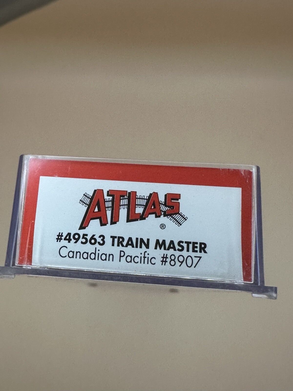 NIB N Scale ATLAS 49563 Train Master Canadian Pacific #8907 DCC ready