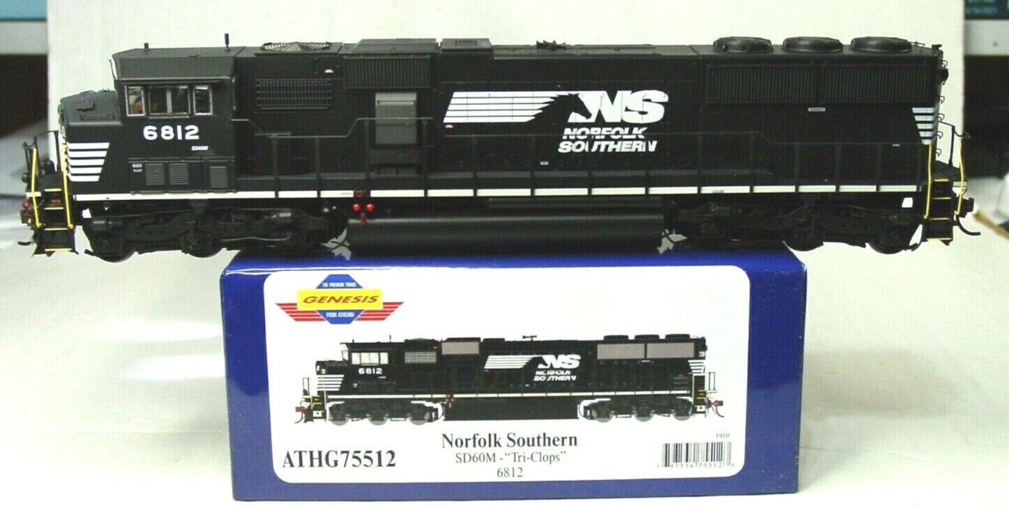 ATHEARN GENESIS HO SCALE SD60M “TRI-CLOPS” LOCOMOTIVE (DCC READY) NS G75512