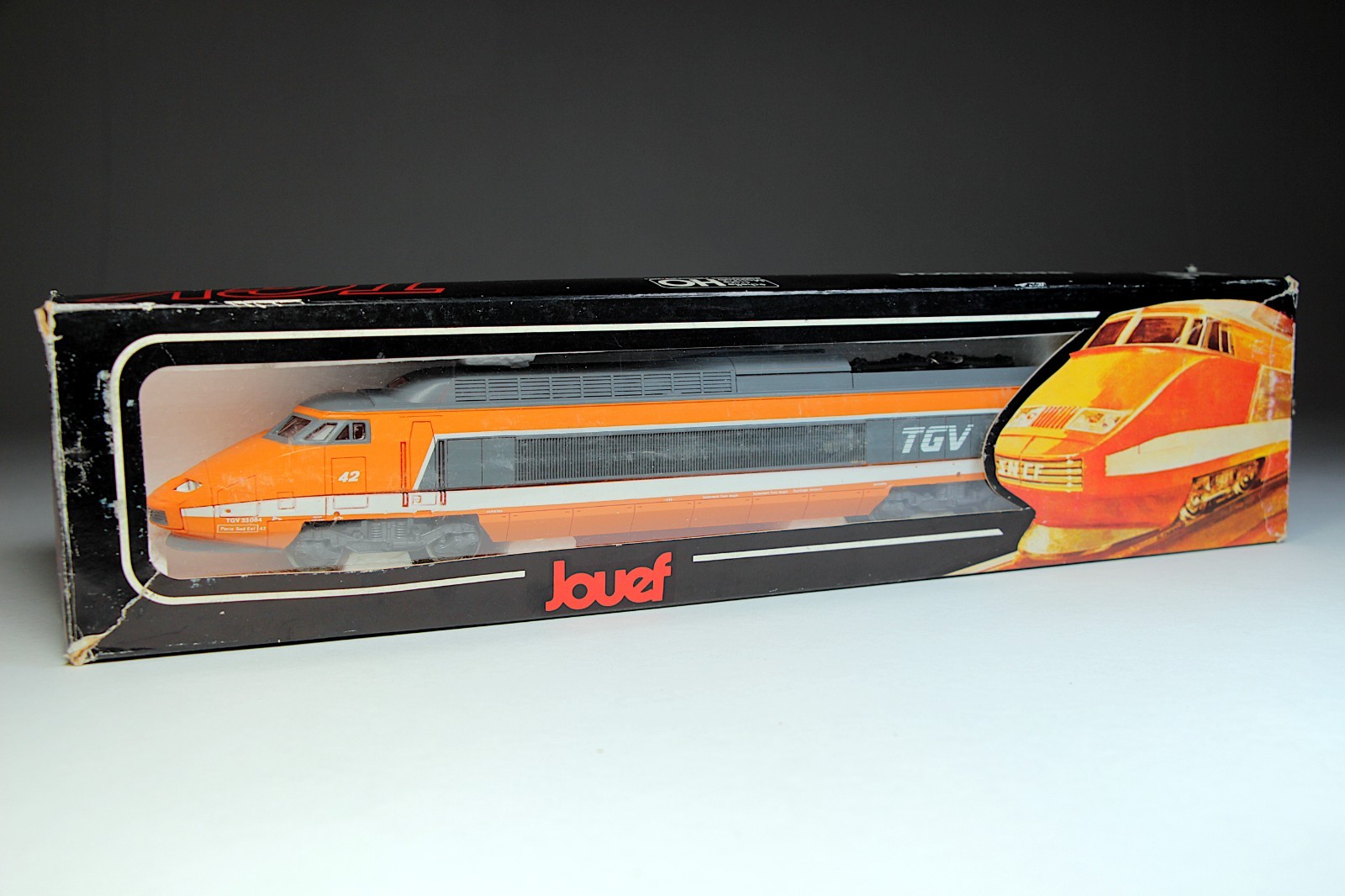 Jouef TGV 23084 Train Grande Vitesse HO Scale Electric Train 8800 Engine in Box