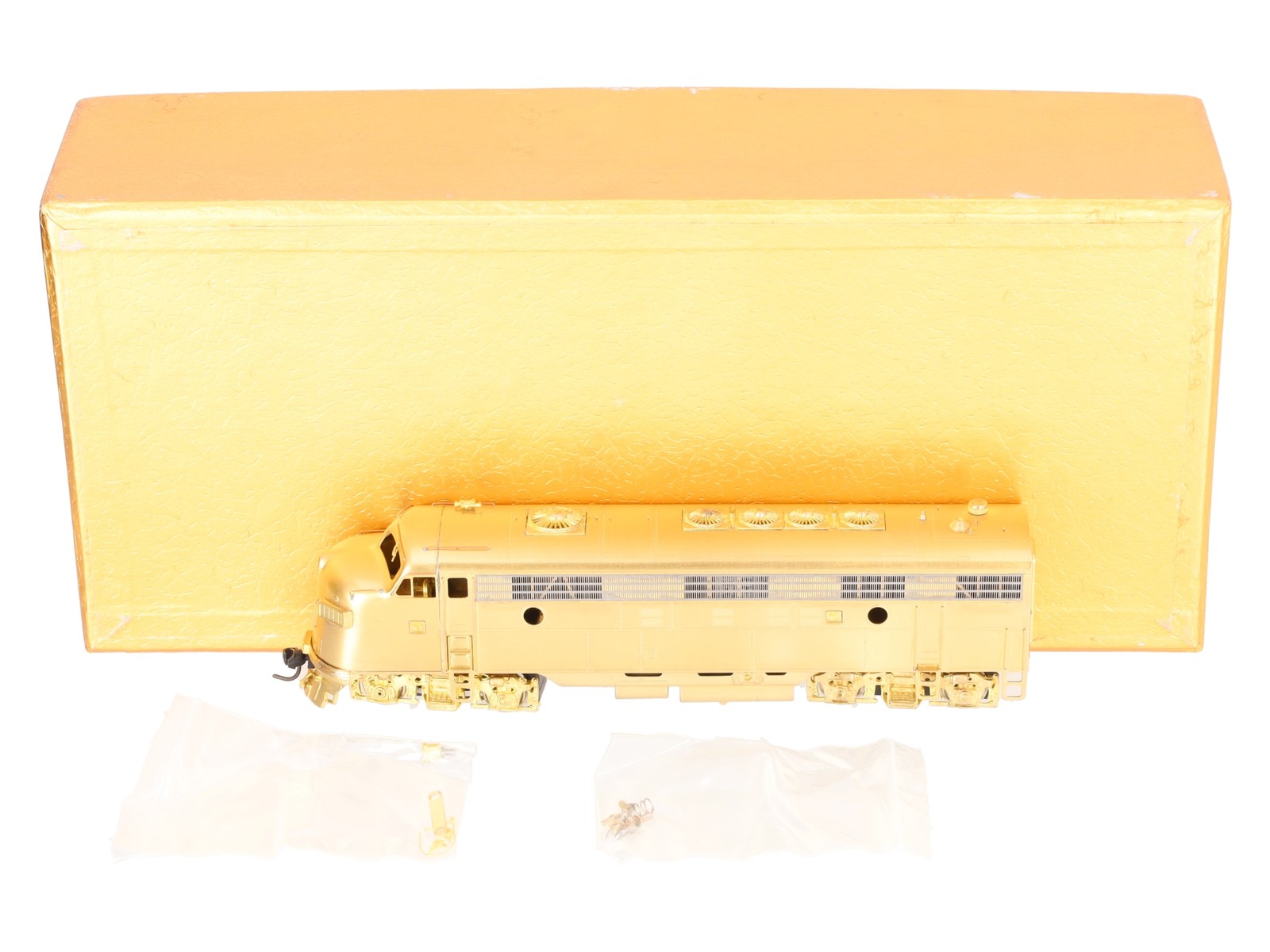 Oriental Limited HO BRASS EMD FP7A 1500HP Phase II Diesel Locomotive -Unpainted