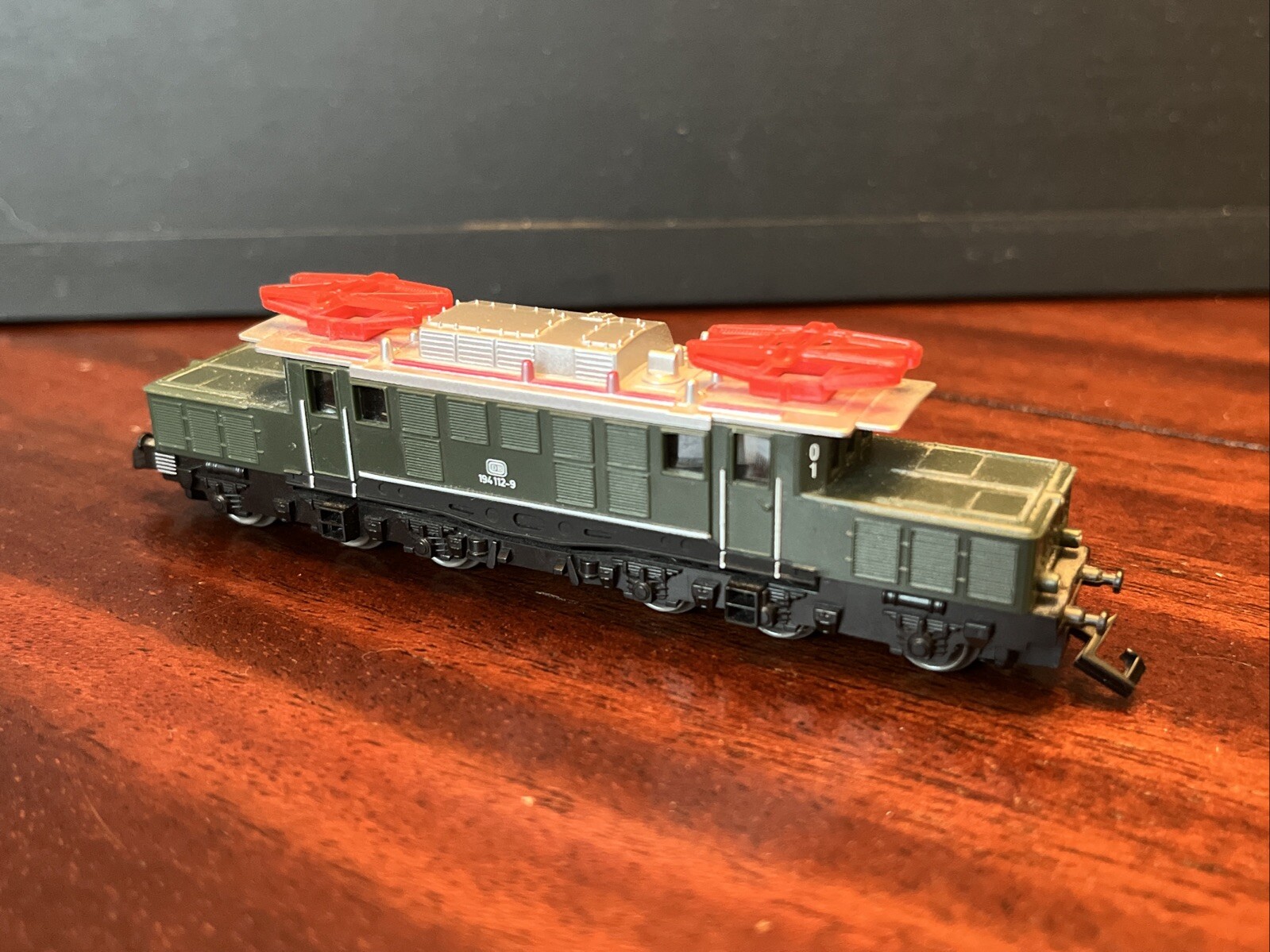 Vintage DB E94 German “Crocodile” Locomotive Die Cast Replica 194112
