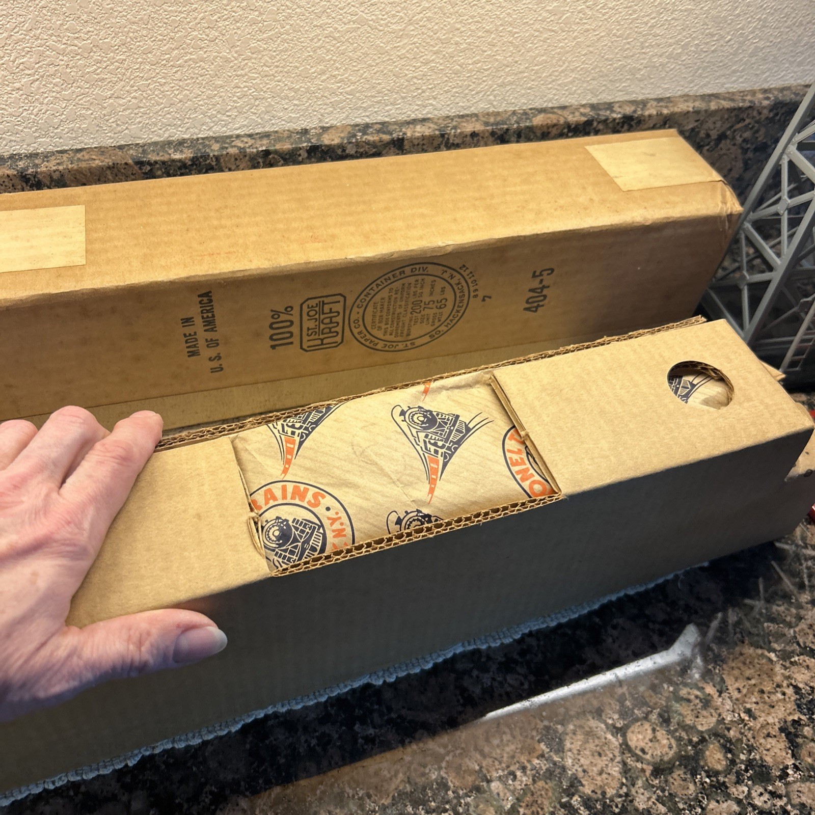 Lionel 404 Baltimore & Ohio – new, wrapped in original box-damage, see pictures