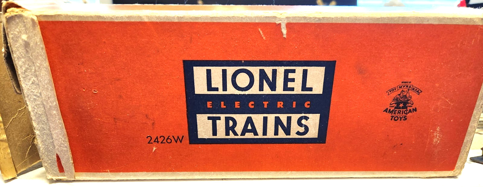 Lionel 2426W Lionel Lines Whistle Tender in original box in very good condition.