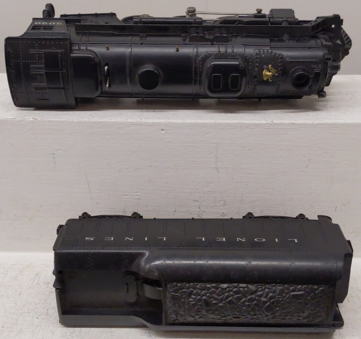 Lionel 2026 Vintage O Lionel Lines 2-6-2 Steam Locomotive w/242T Tender