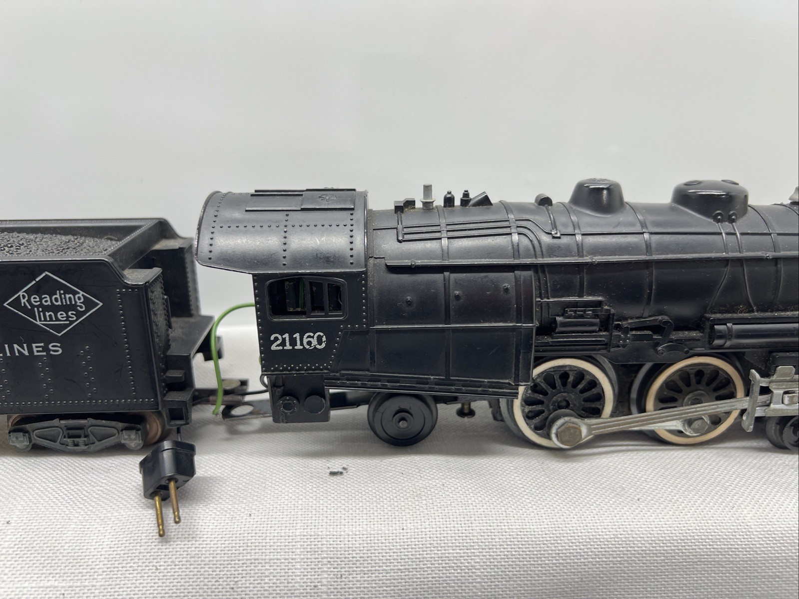 American Flyer #21160 Steam Locomotive & Tender Untested