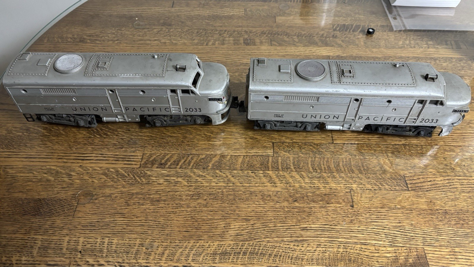 Lionel Union Pacific Alco AA Set # 2023 Silver Diesel Engine + Dummy.