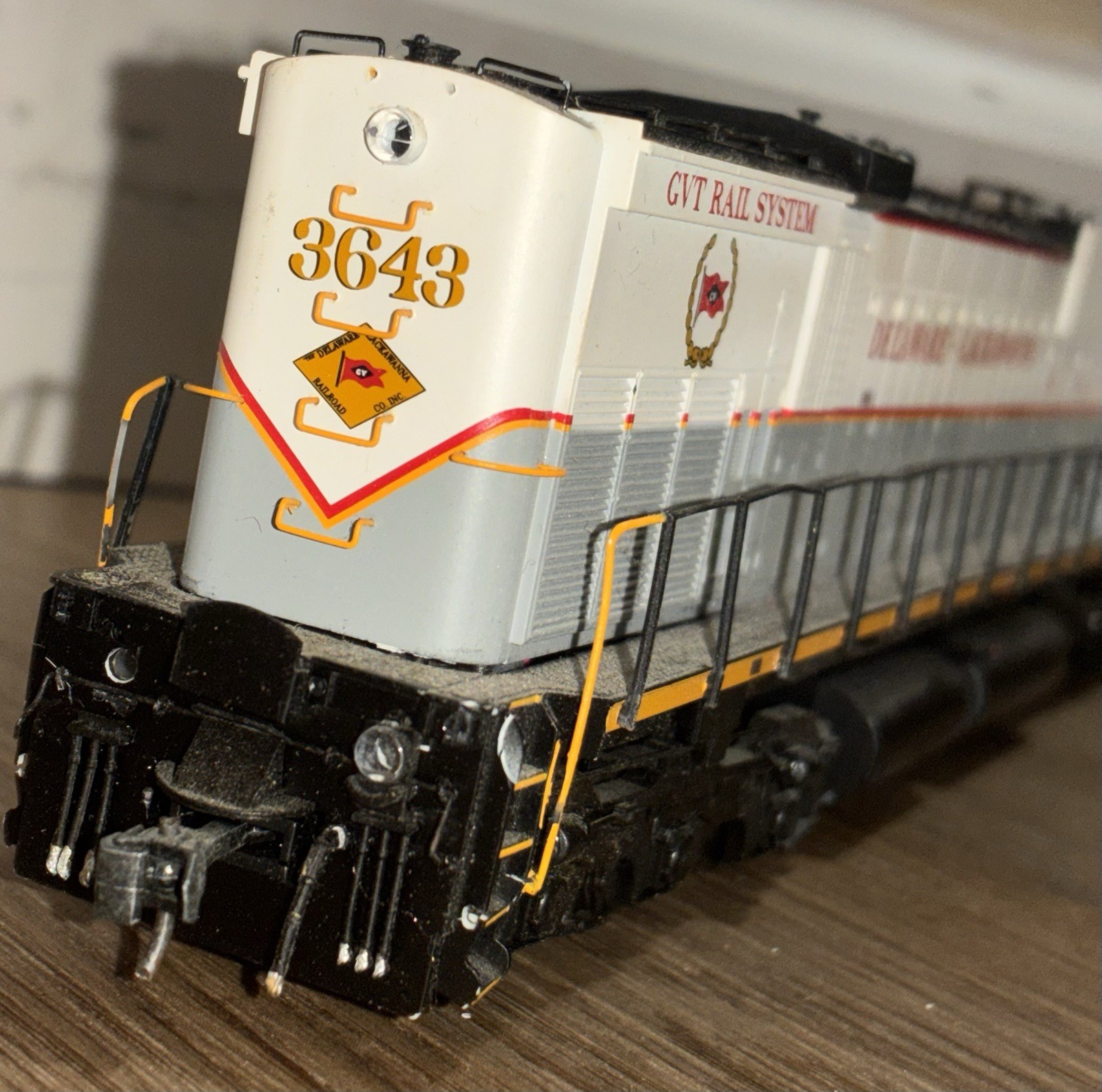 Delaware-Lackawanna #3643 MLW M636 HO Diesel Locomotive DCC Ready & Sound eq