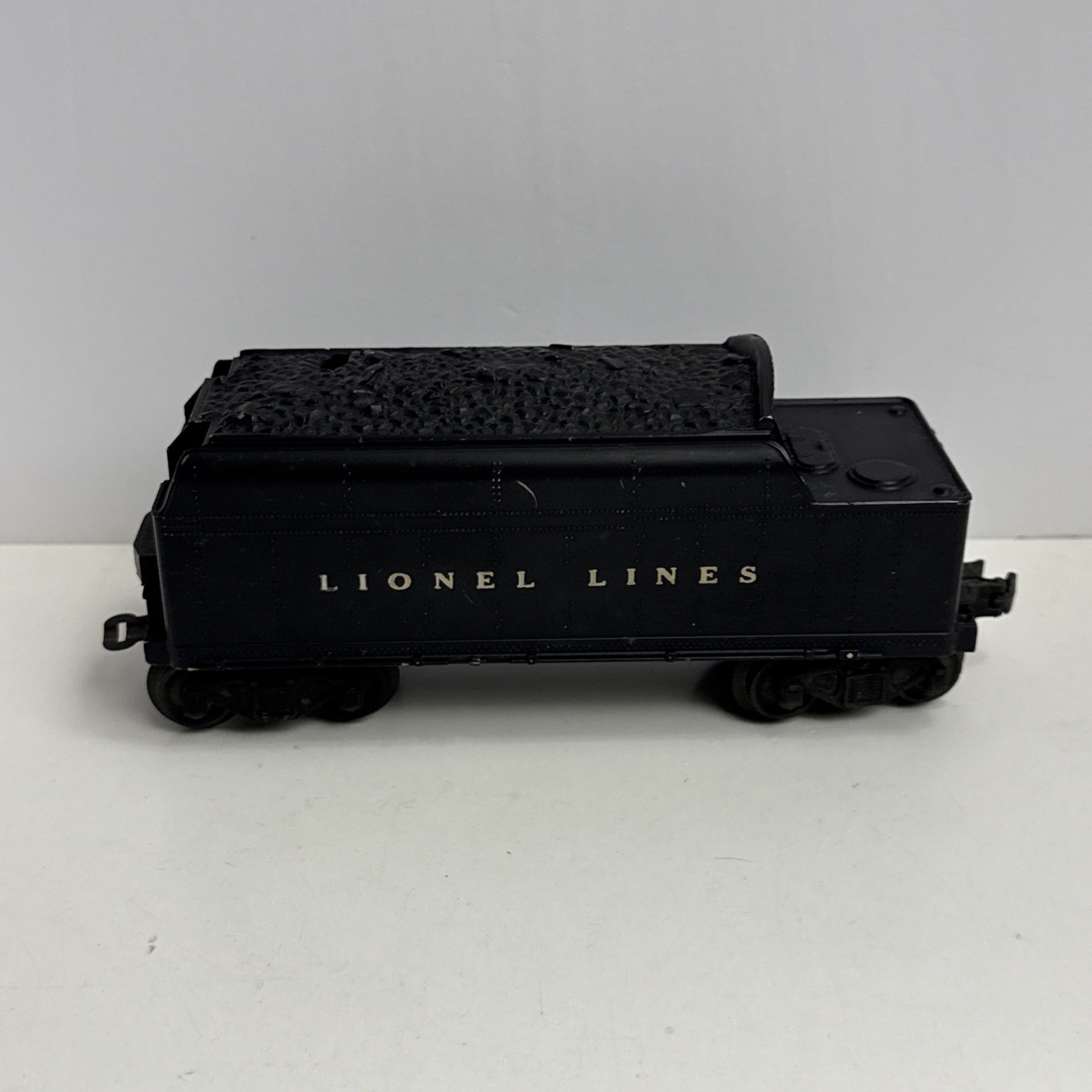 Lionel Vintage Postwar No. 2026 Prairie-type 2-6-4 Locomotive Working W/ Extras