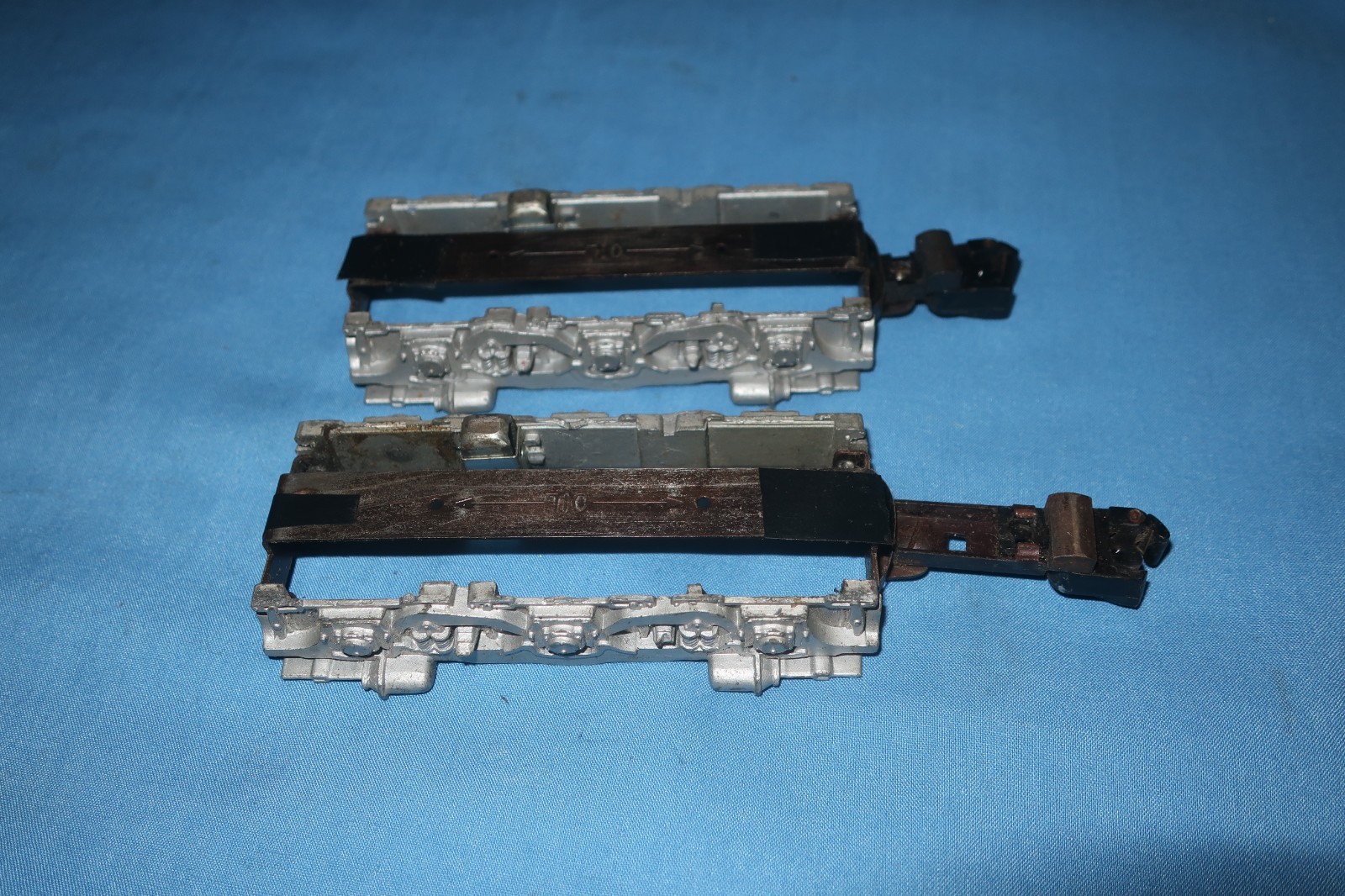 American Flyer Diesel Alco Front & Rear Side Frames w/Knuckle Couplers