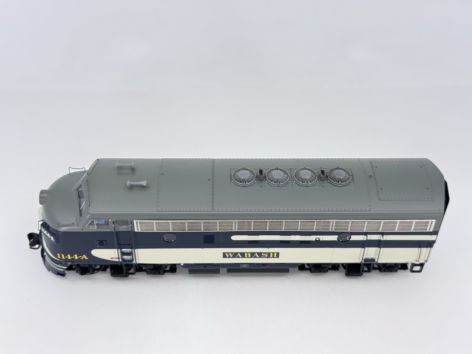 HO Proto 2000 Wabash F7A Powered Diesel Locomotive WAB #1144A