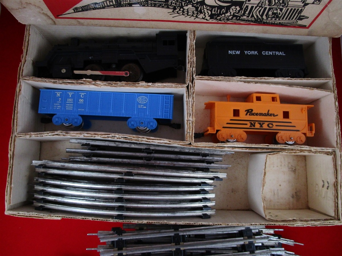 MARX 4205 Steam Type Electric Train Set with Tracks missing transformer #1