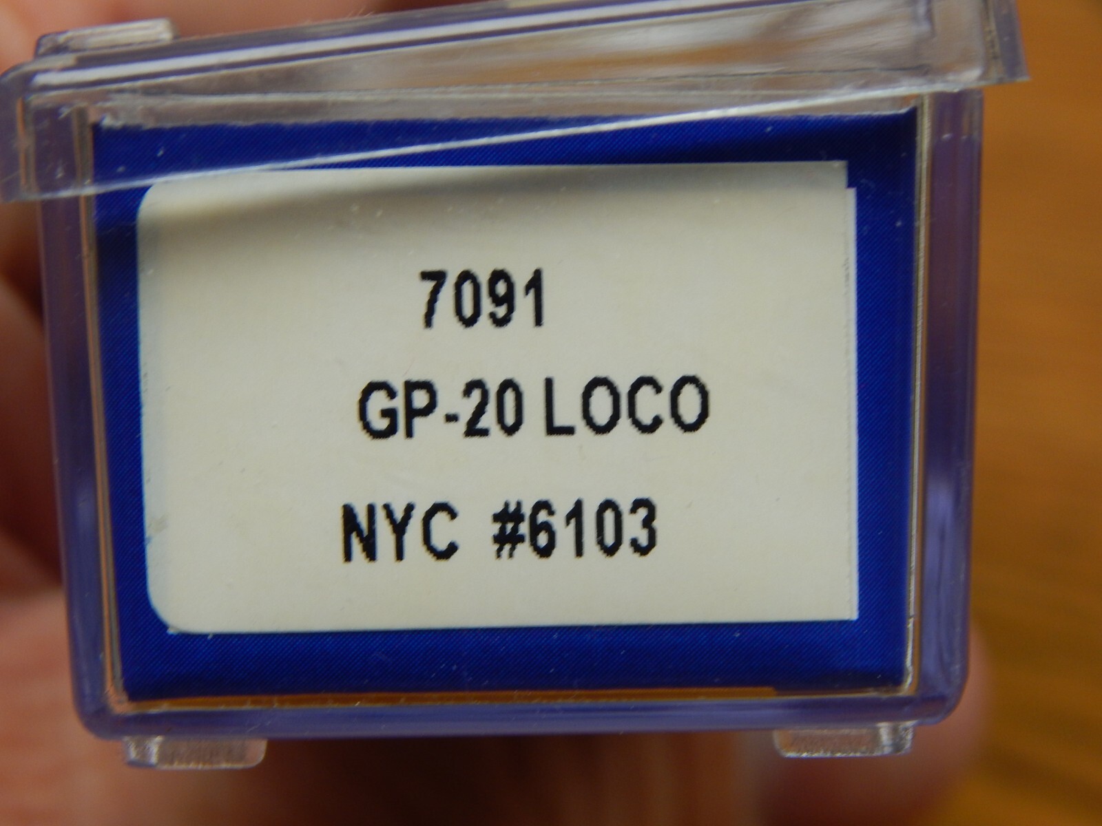 LIFE LIKE 7091 NYC GP-20 DIESEL LOCOMOTIVE USED VERY LITTLE W/BOX N GAUGE LQQK
