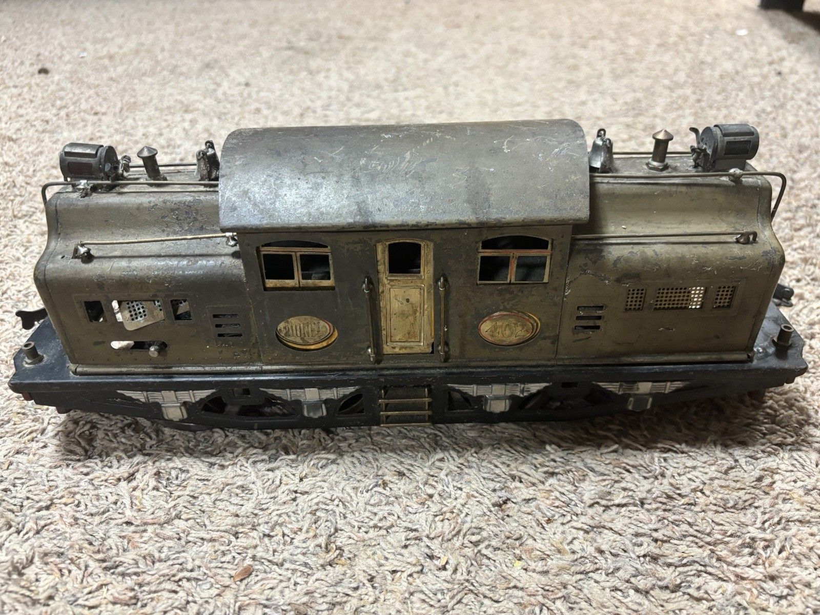 Lionel Corp. Prewar Standard Gauge 402 For Restoration. Untested