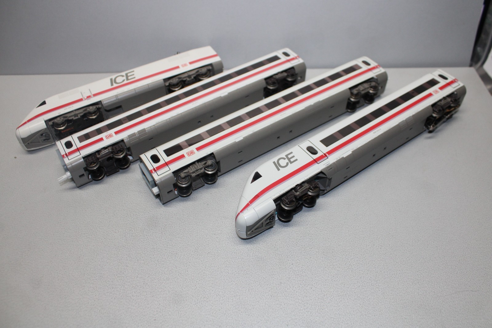 Märklin Delta Digital Electric Train ICE Class 402 4-Piece H0
