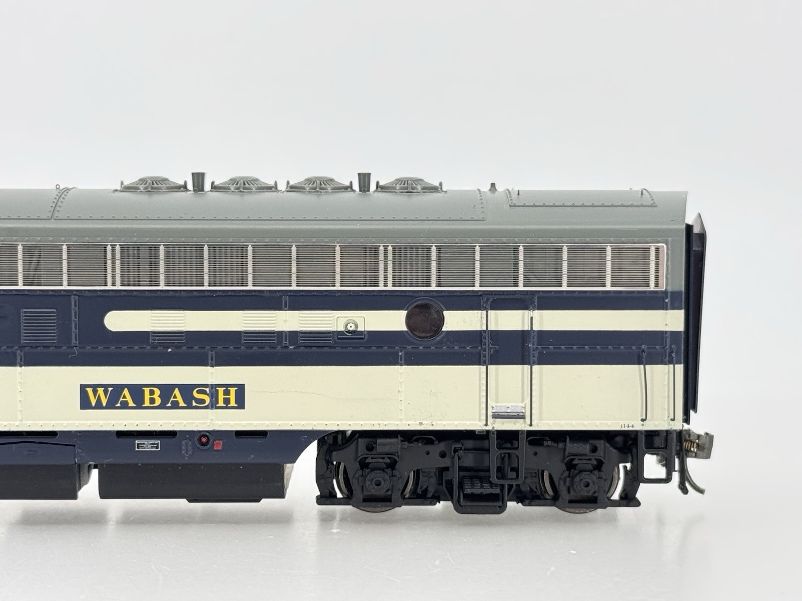 HO Proto 2000 Wabash F7A Powered Diesel Locomotive WAB #1144