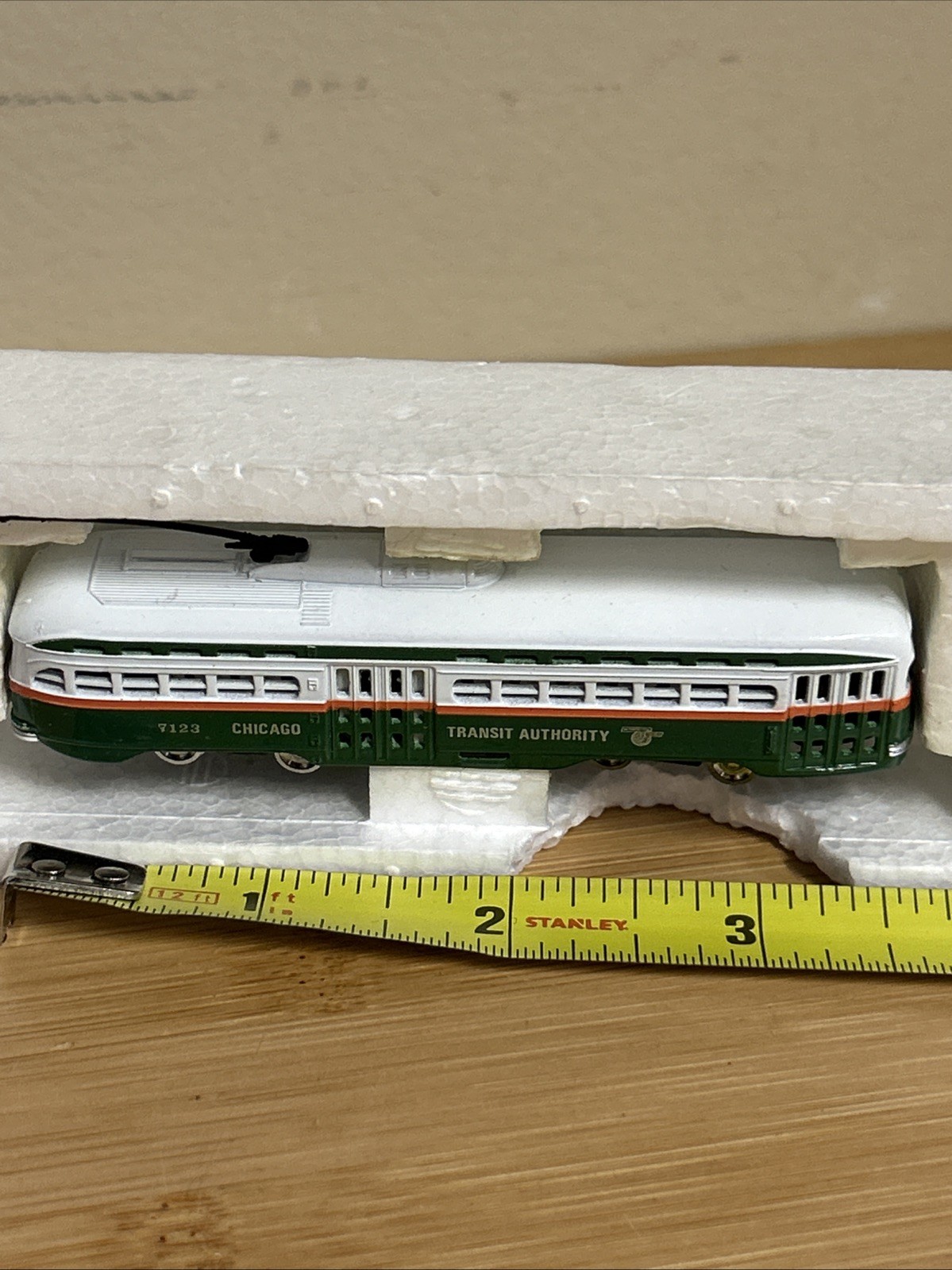 Bachmann HO Chicago Transit Authority CTA Streamline PCC Trolley