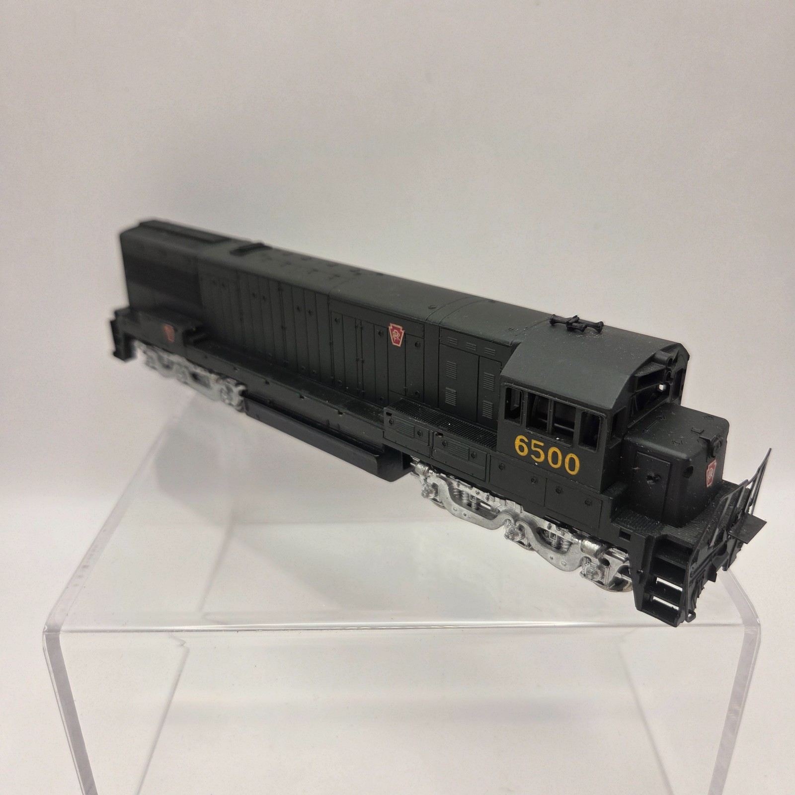 Rivarossi HO Scale PENNSYLVANIA Railroad GE U25C Powered Diesel Locomotive #6500