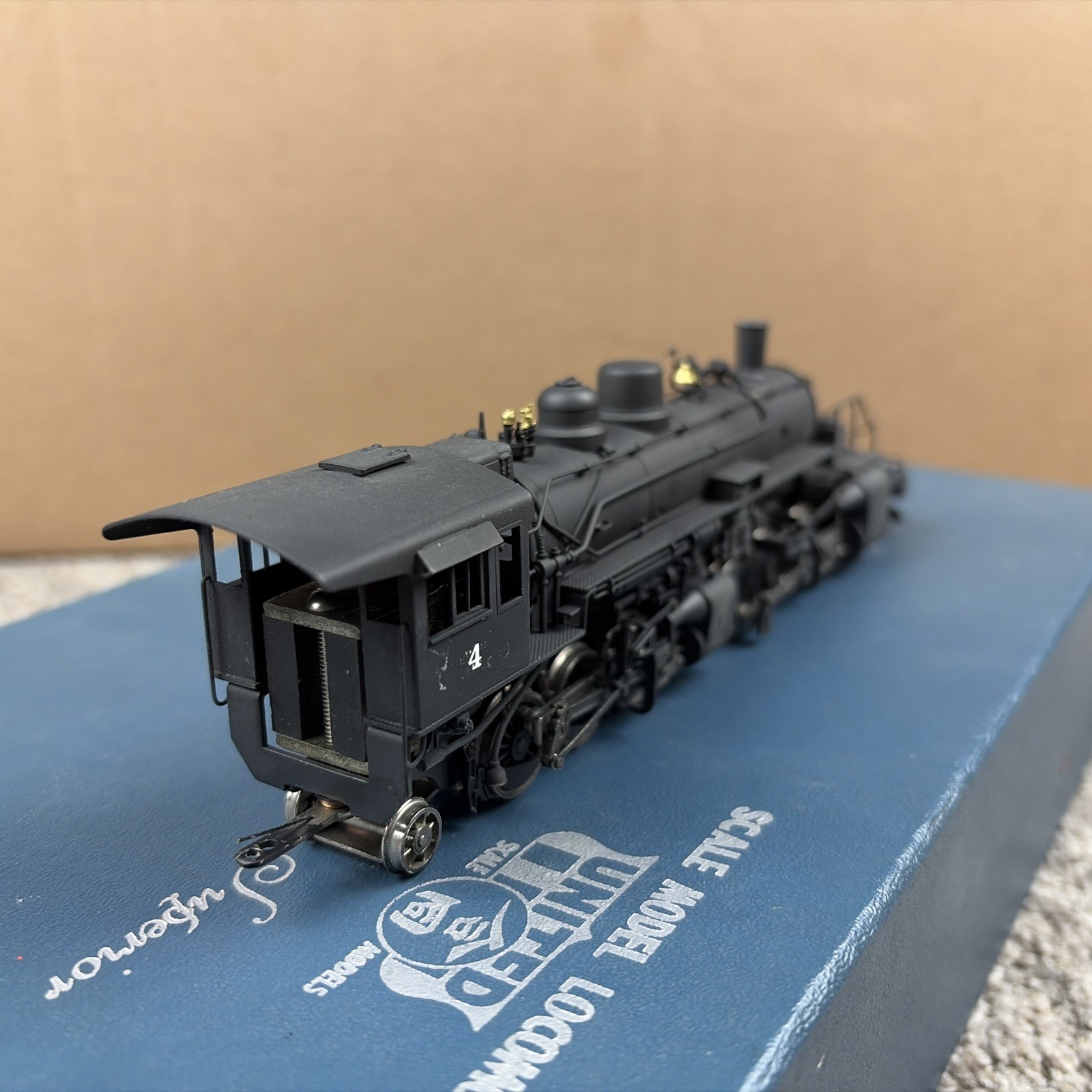 United Brass Japan PFM HO Sierra Weyerhauser Steam Loco 2-6-6-2 & Tender
