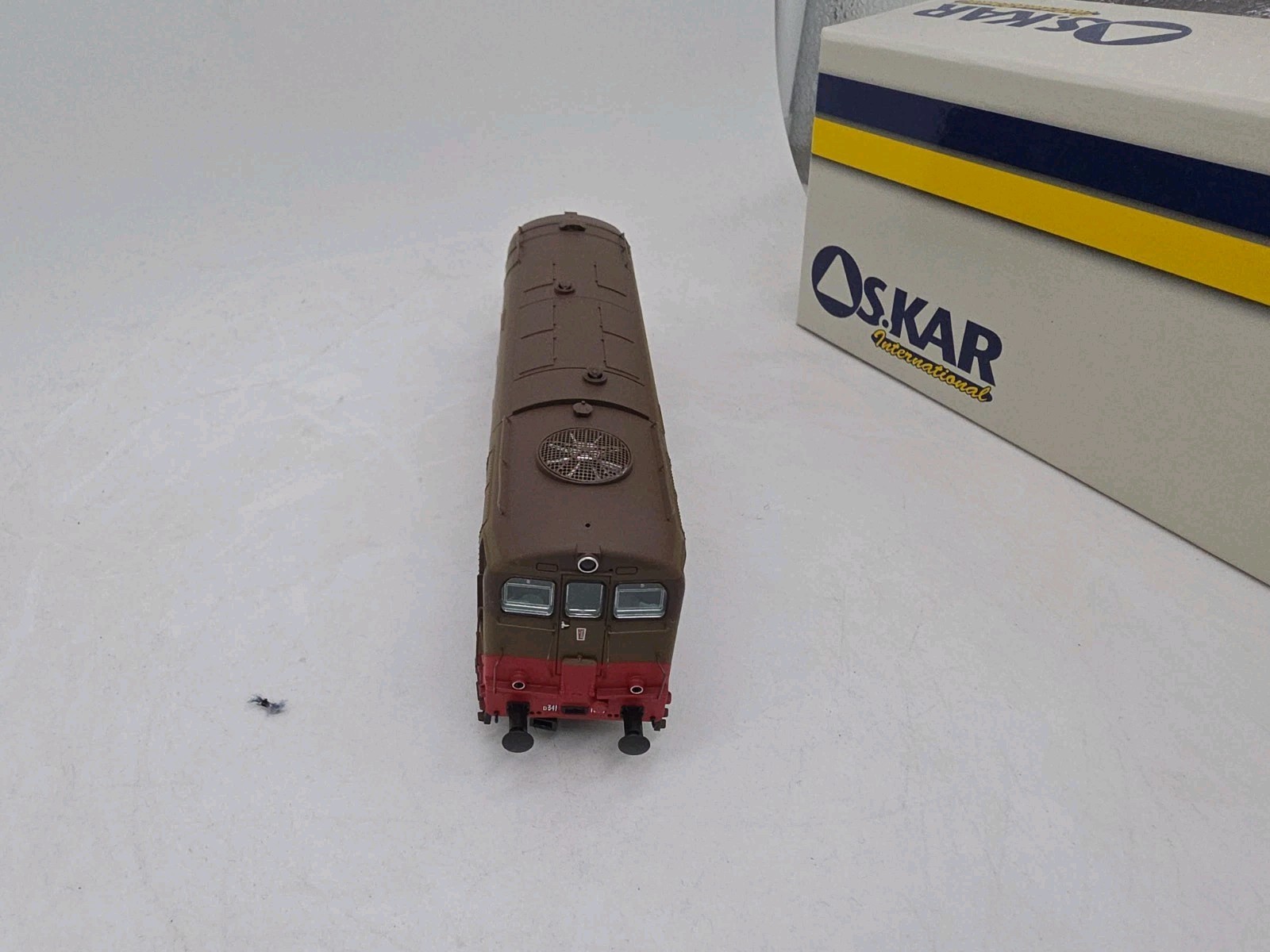 Oskar OS.KAR 1015 D341 Diesel Locomotive HO 1:87 FS, Prebuilt, DC