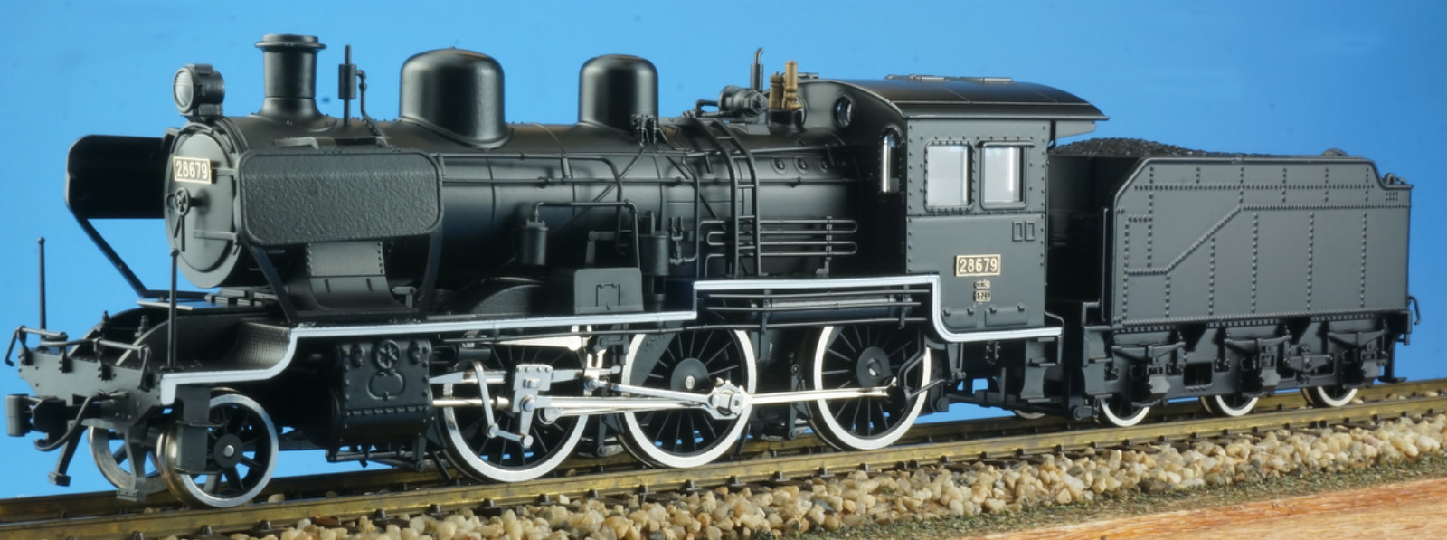 HO Gauge Tramway 2-6-0 JGR/JNR 8620 Steam Locomotive w/Deflectors Kimetsu Mugen