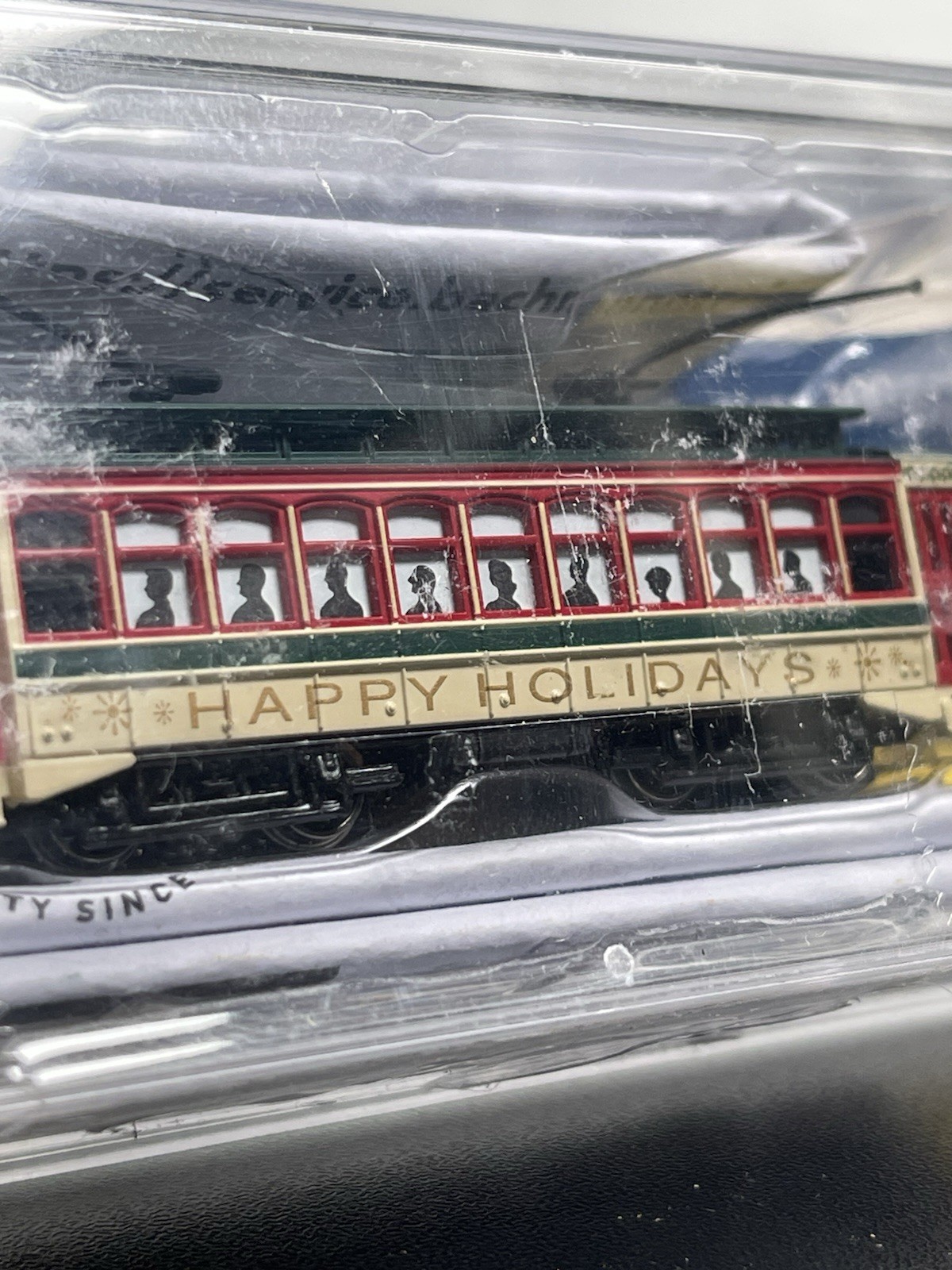 Bachmann 61085 N Scale Christmas Brill Trolley Motorized Streetcar NEW
