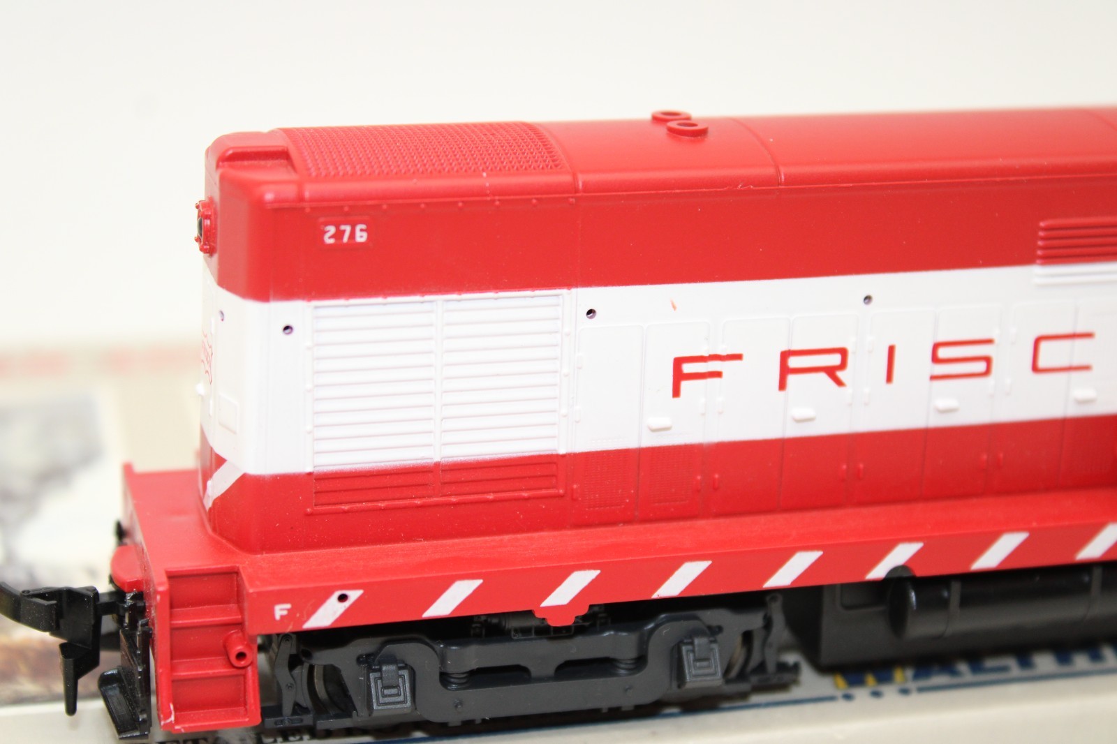 Walthers HO Scale SLSF Frisco FM H10-44 Diesel Locomotive #276 932-1323