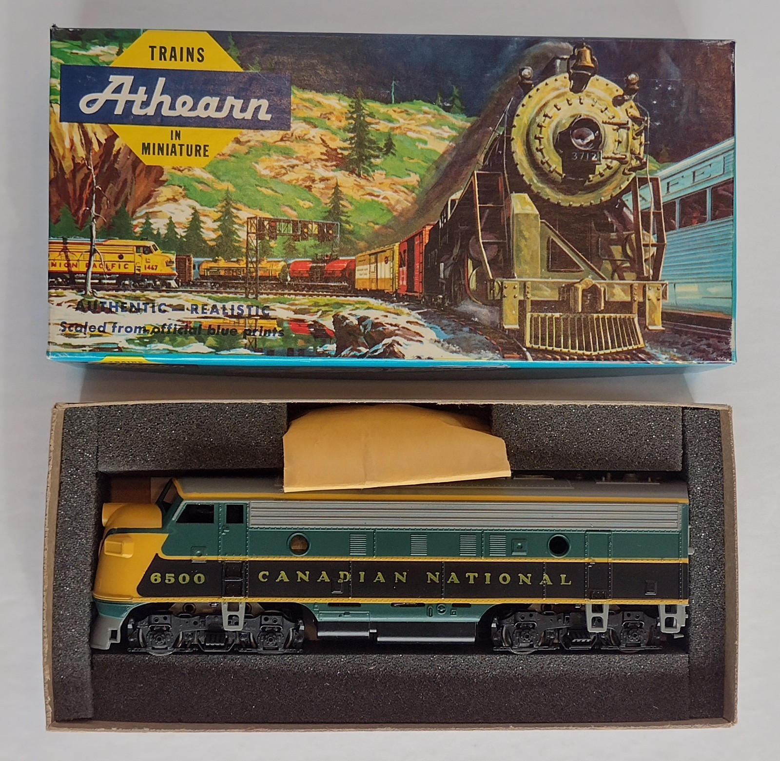 Athearn HO Scale – F7A PWR Diesel Locomotive – Canadian National – #6500