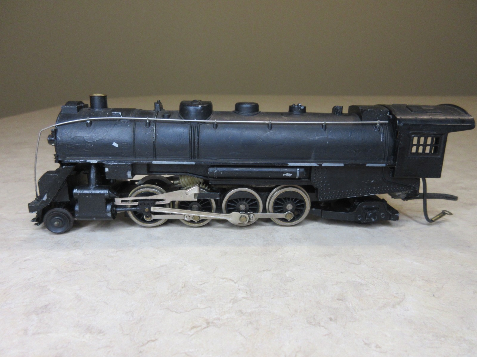Mantua 2-8-2 ‘Mikado’ Steam Locomotive & Tender. Diecast. Watch The Video!!!